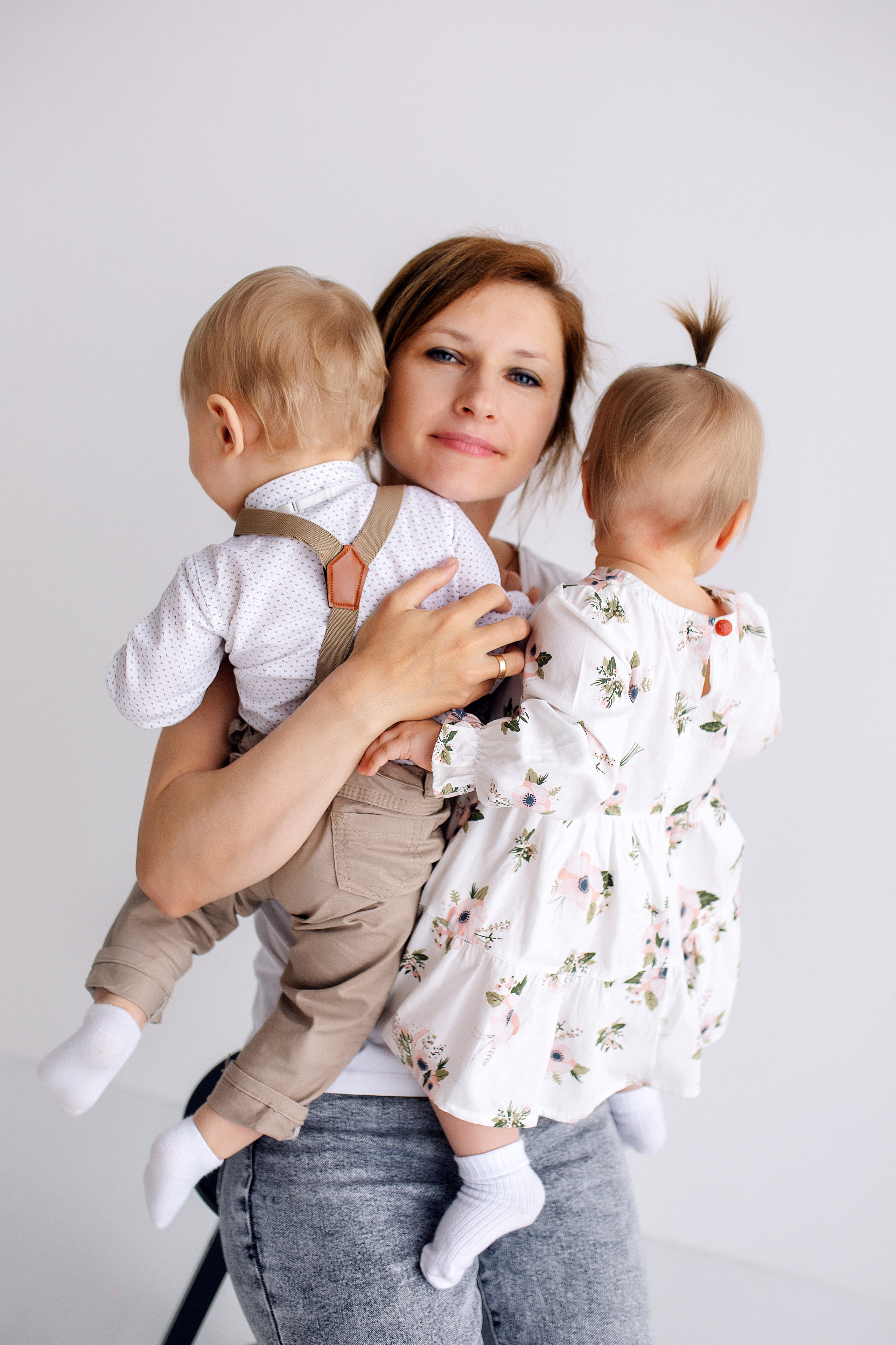 ЕВА и ВАНЯ год. Фотограф новорожденных Оксана Полевская