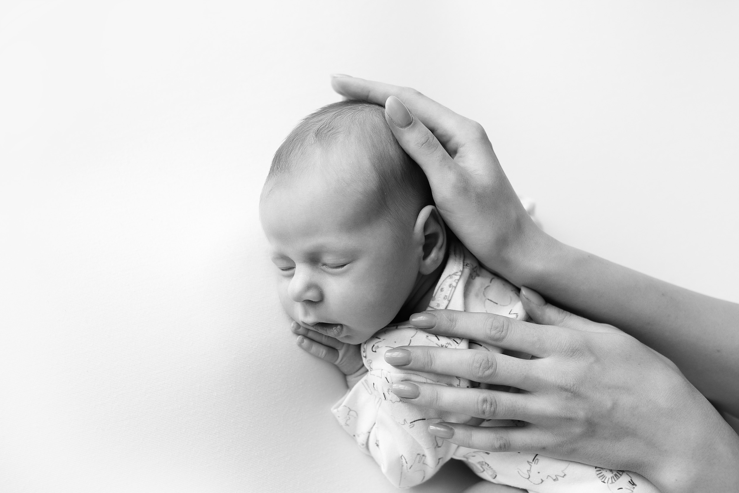 РОМА LIFE студия. Фотограф новорожденных Оксана Полевская