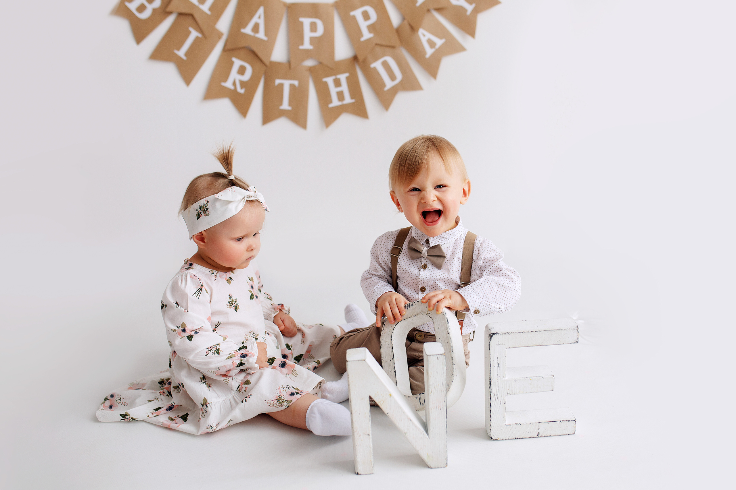 ЕВА и ВАНЯ год. Фотограф новорожденных Оксана Полевская