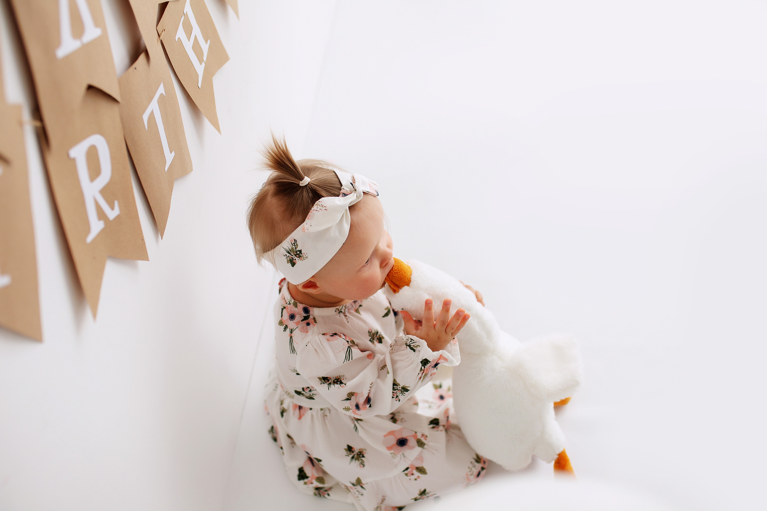 ЕВА и ВАНЯ год. Фотограф новорожденных Оксана Полевская