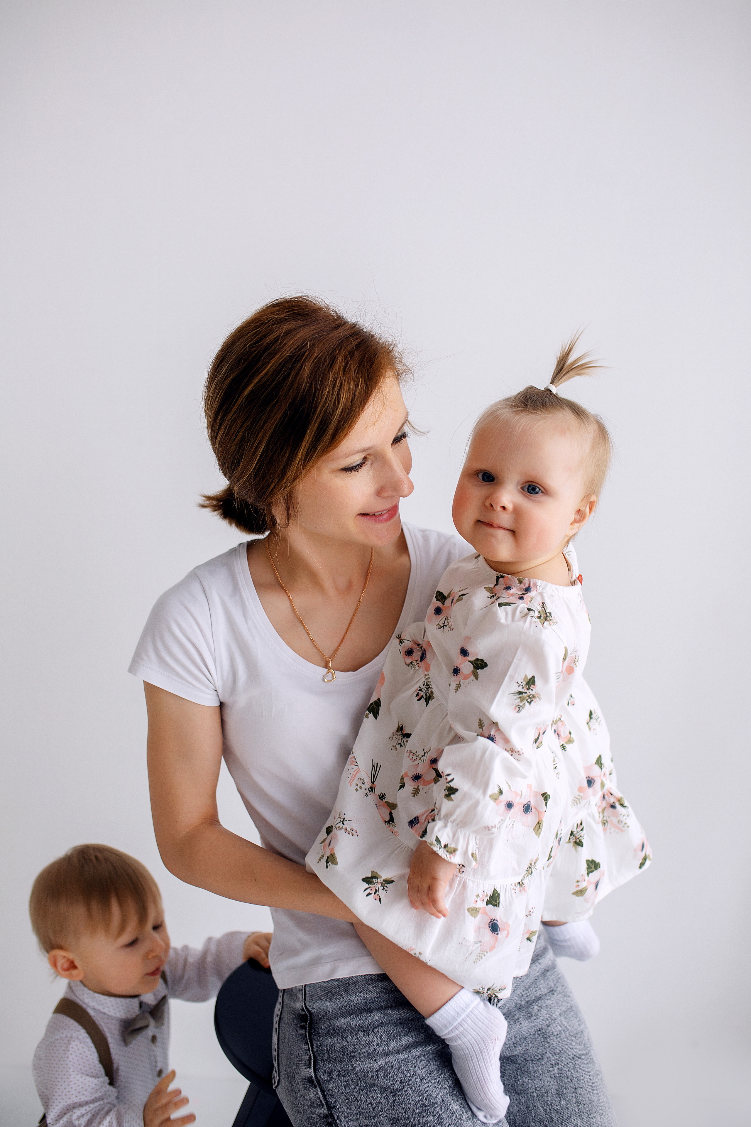 ЕВА и ВАНЯ год. Фотограф новорожденных Оксана Полевская