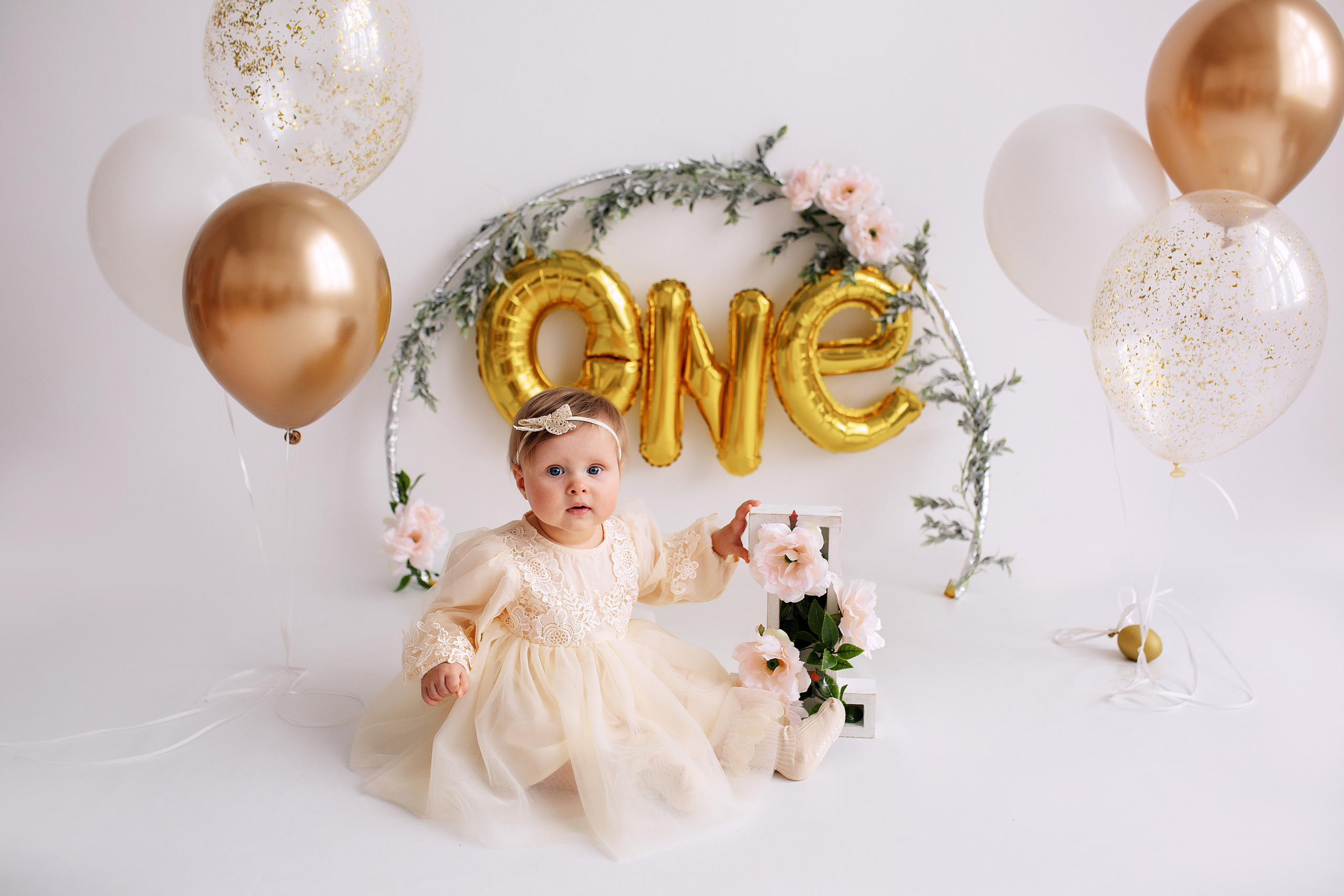 ЕВА и ВАНЯ год. Фотограф новорожденных Оксана Полевская