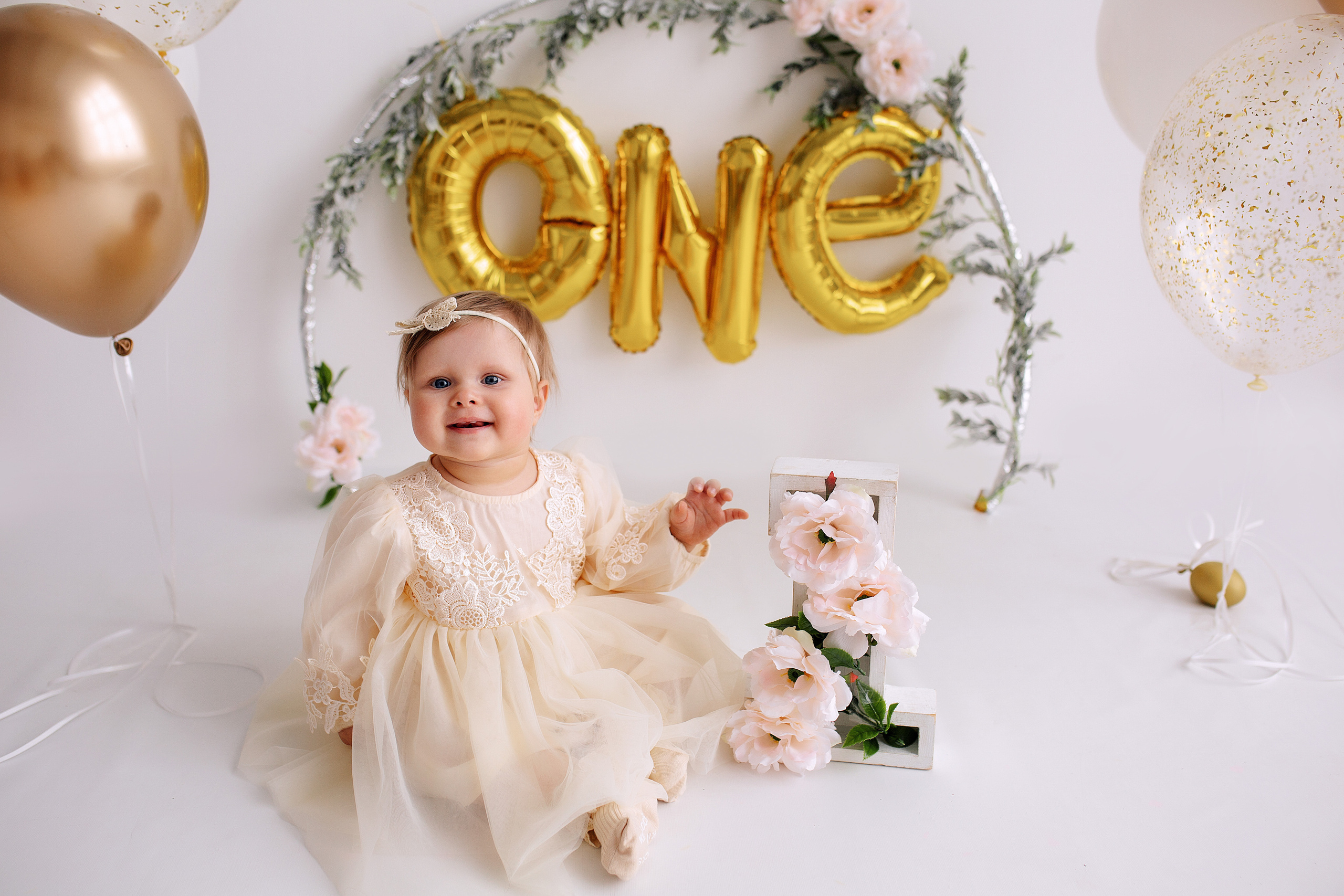 ЕВА и ВАНЯ год. Фотограф новорожденных Оксана Полевская