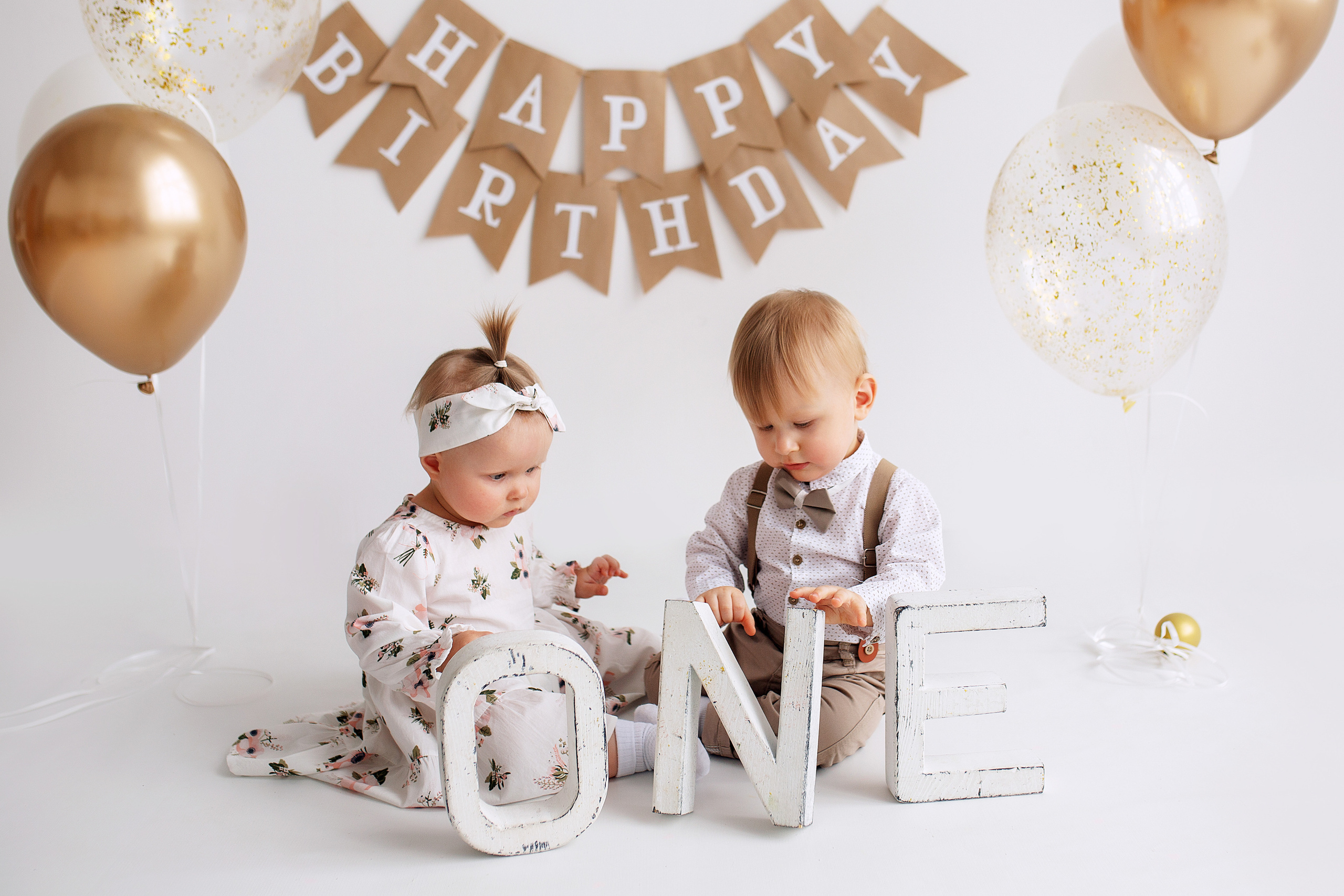 ЕВА и ВАНЯ год. Фотограф новорожденных Оксана Полевская