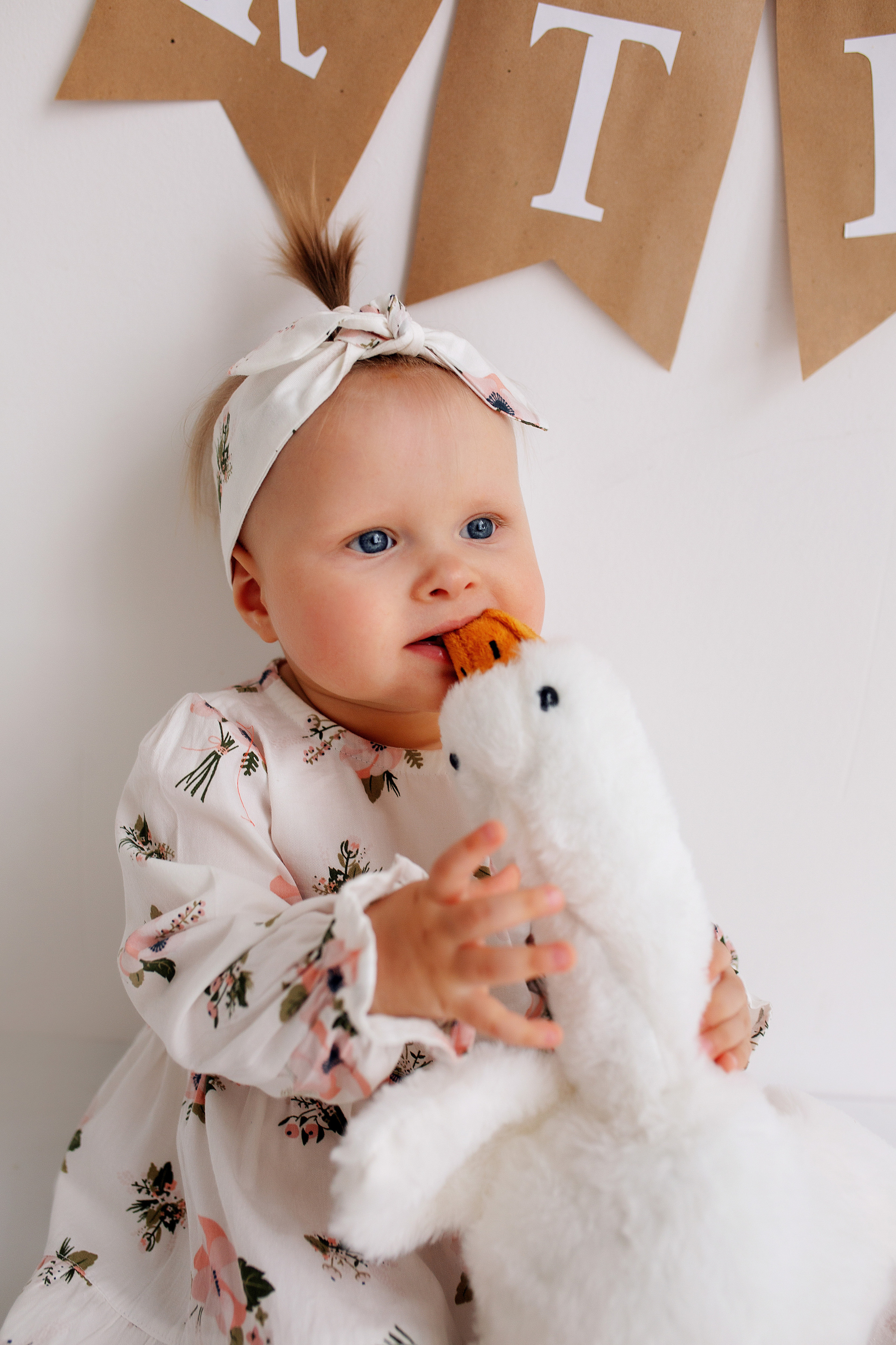 ЕВА и ВАНЯ год. Фотограф новорожденных Оксана Полевская