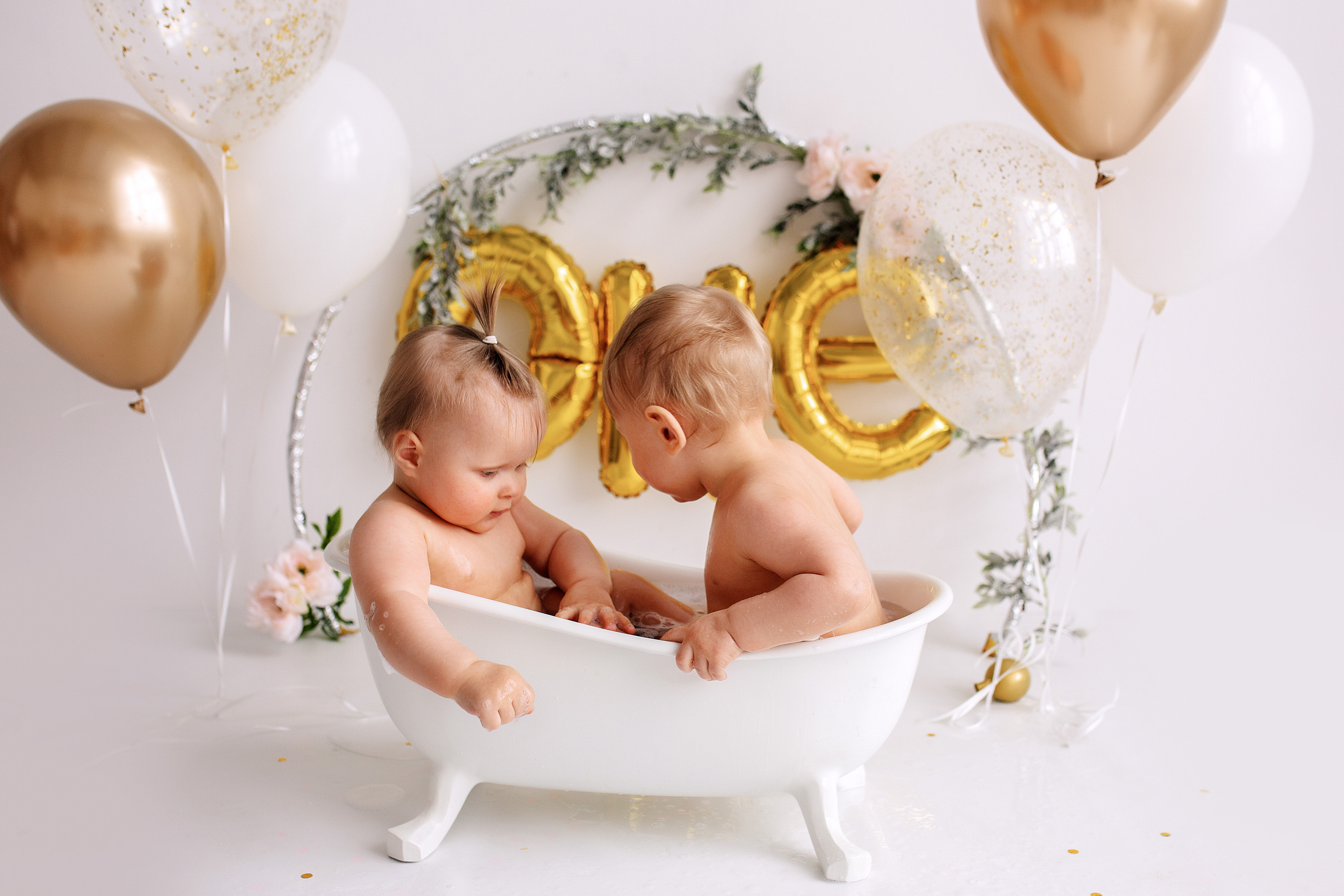 ЕВА и ВАНЯ год. Фотограф новорожденных Оксана Полевская