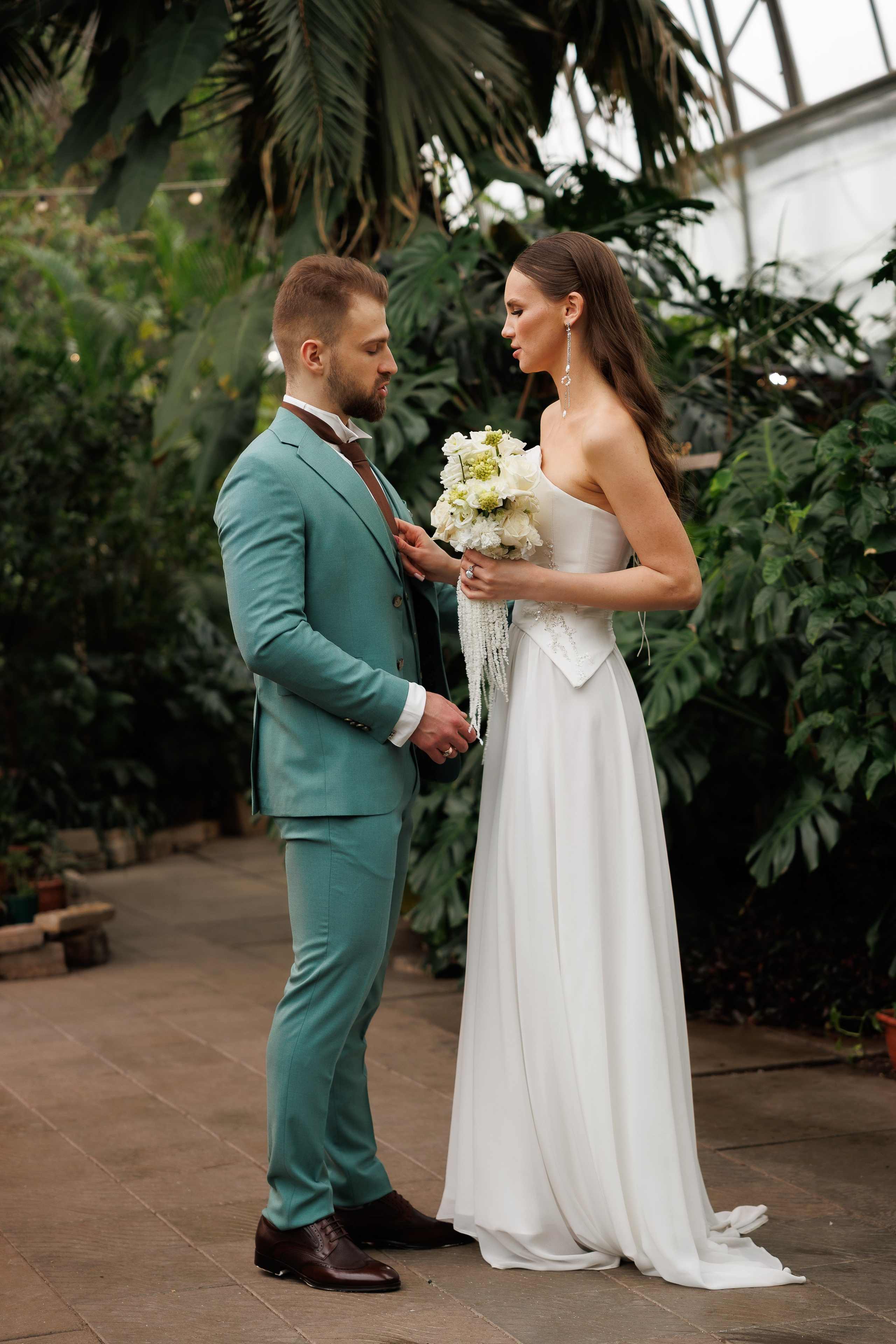 Свадебная прогулка в оранжерее. Питер. Свадебный и семейный фотограф в Москве Красинская Мария