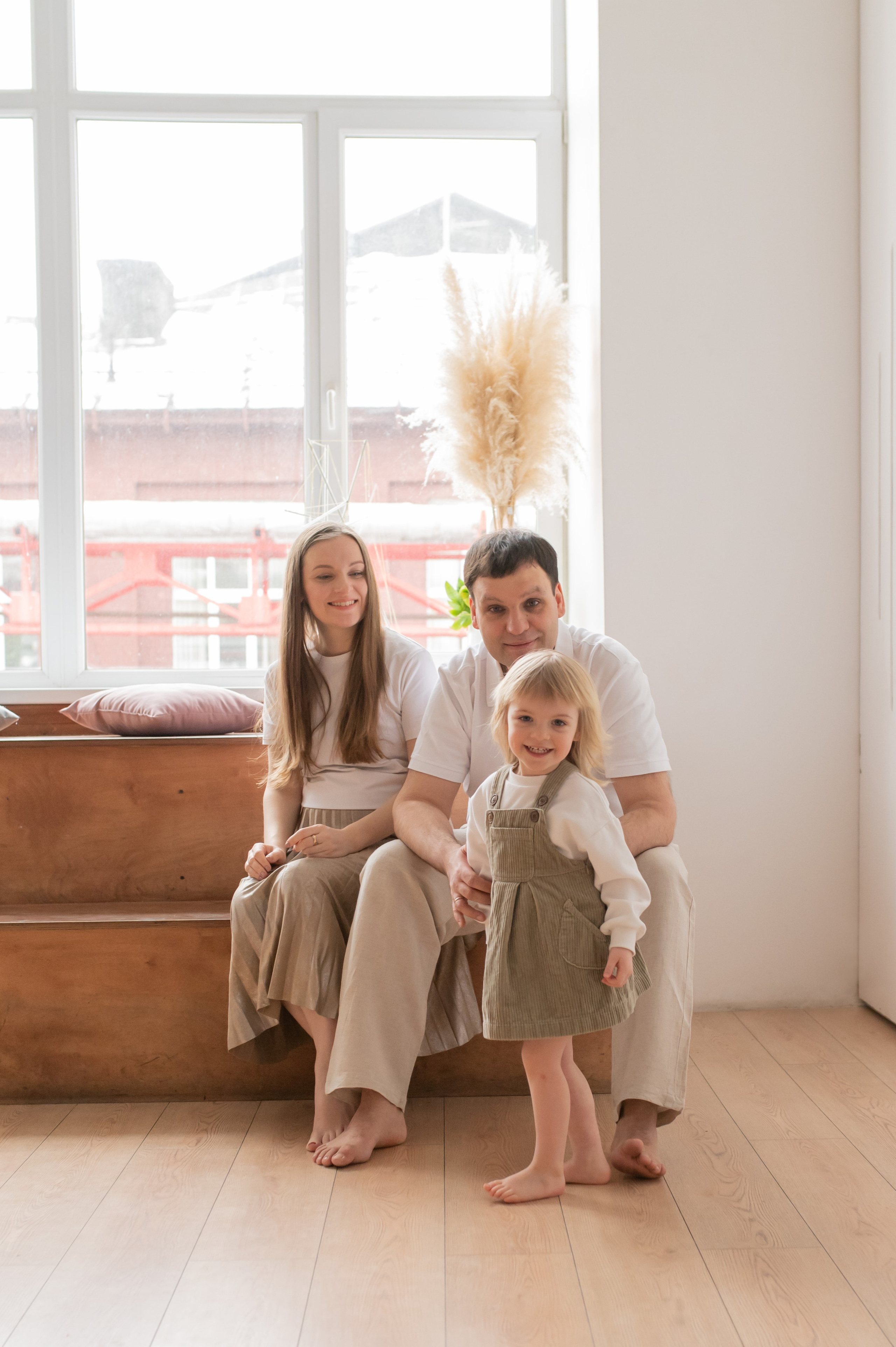 Семейная съемка в студии. Семейный фотограф в Москве Ольга Барсукова