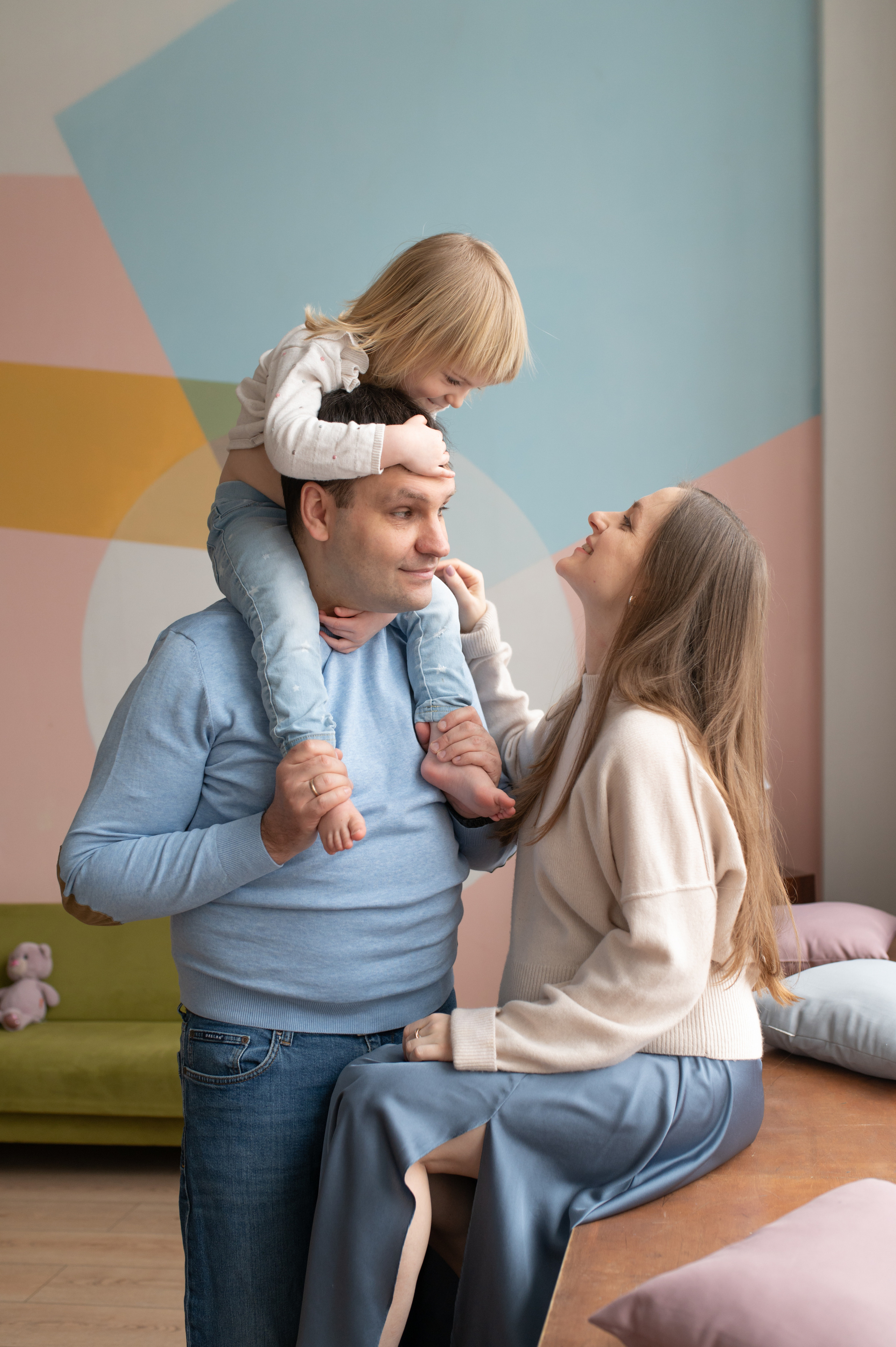 Семейная съемка в студии. Семейный фотограф в Москве Ольга Барсукова