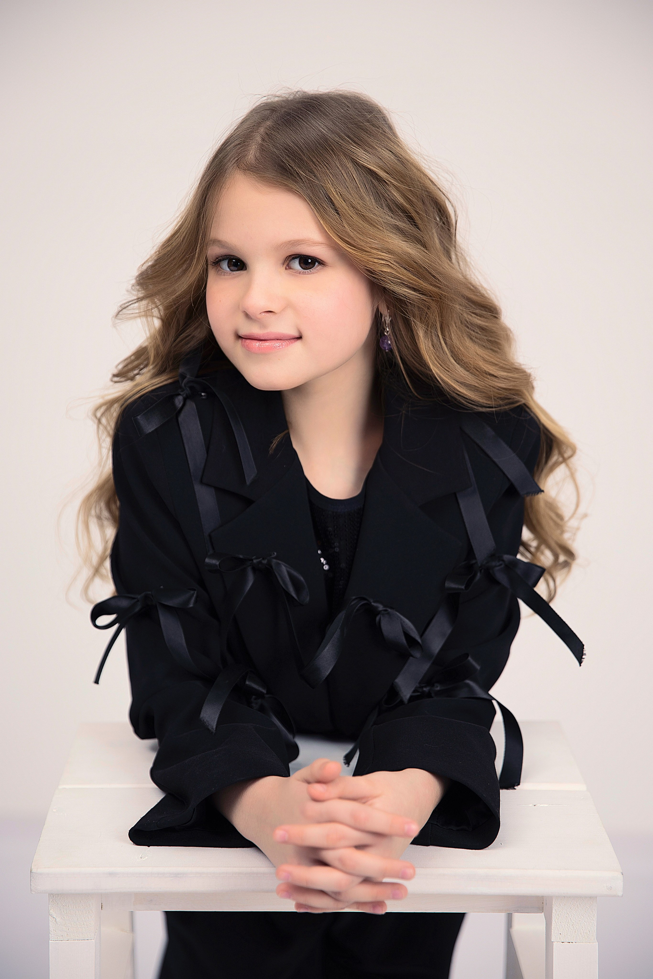 «ФАБРИКА ЗВЕЗД». Детский школьный фотограф в Кемерово Зиновьева Екатерина