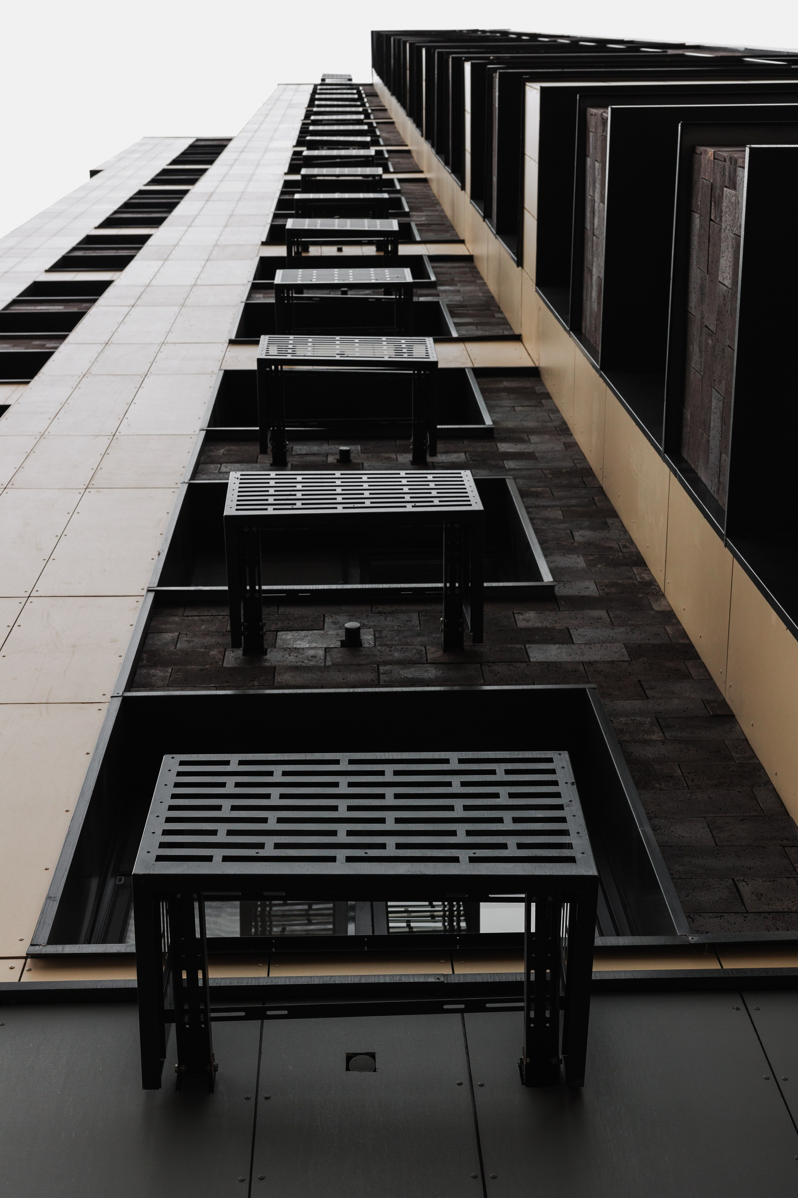 РЕНОВАЦИЯ — ПРОЕЗД ДЕЖНЕВА 32. АЛТ Портфолио