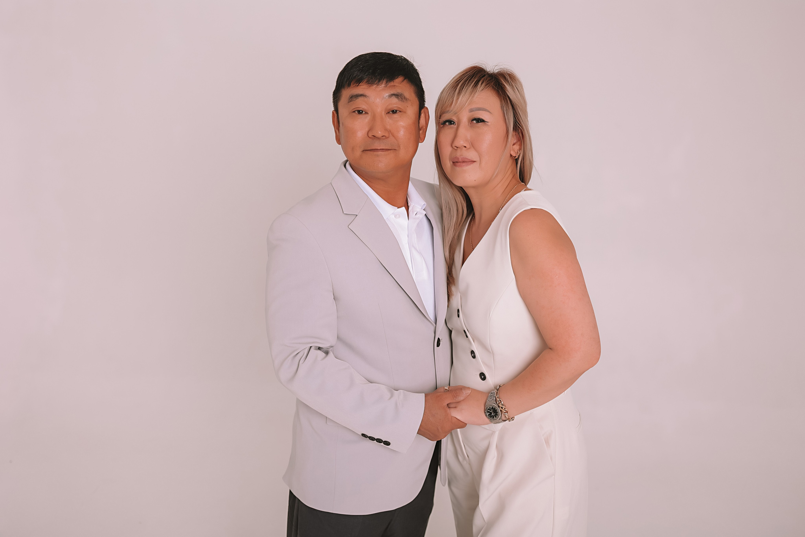 Айвазовский и парк дружбы народов. Семейный фотограф Тюмень, фотограф на роды Салмина Мария