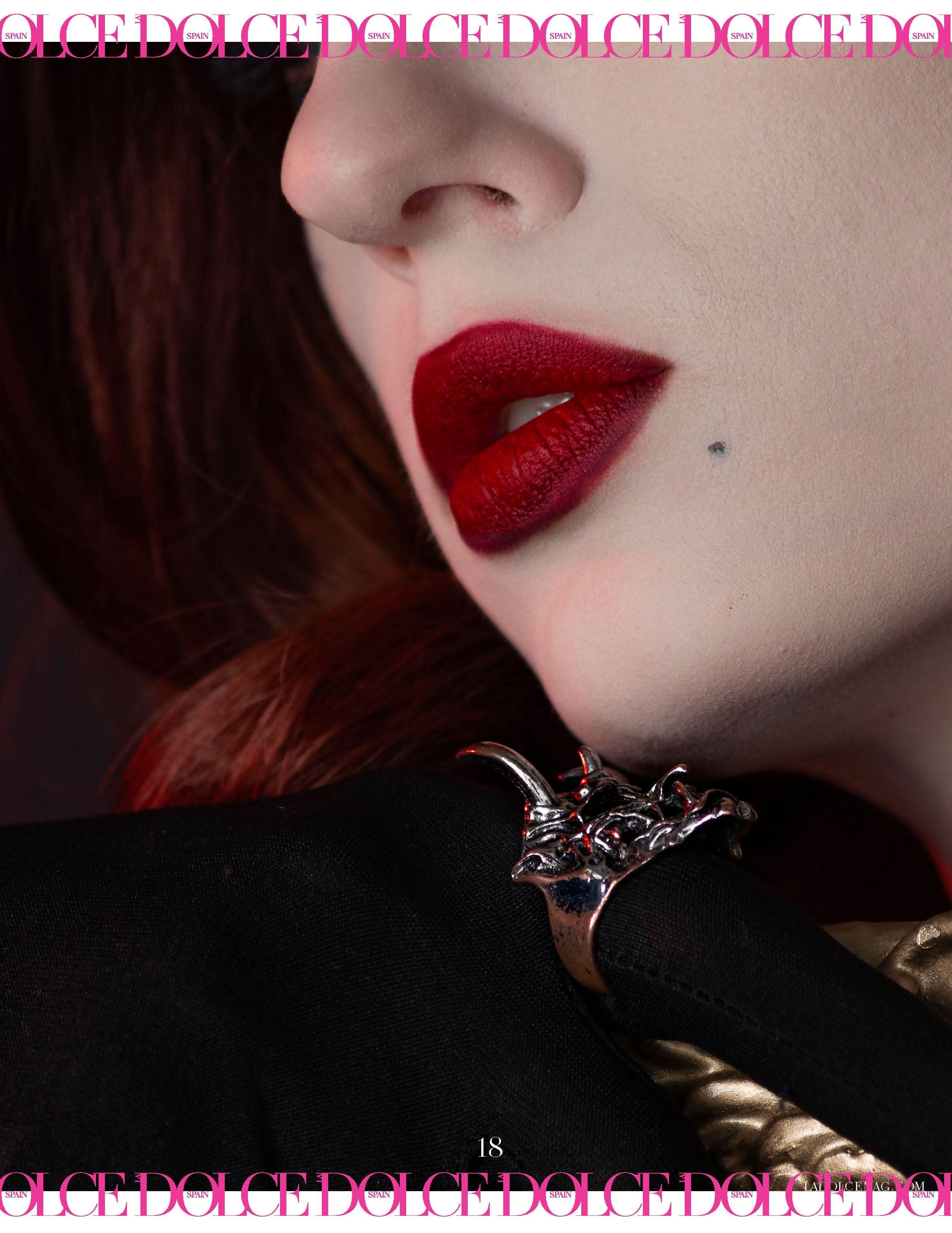 Вамп. Публикация в DOLCE magazine. Портретный фотограф в Санкт-Петербурге Савельева Ольга