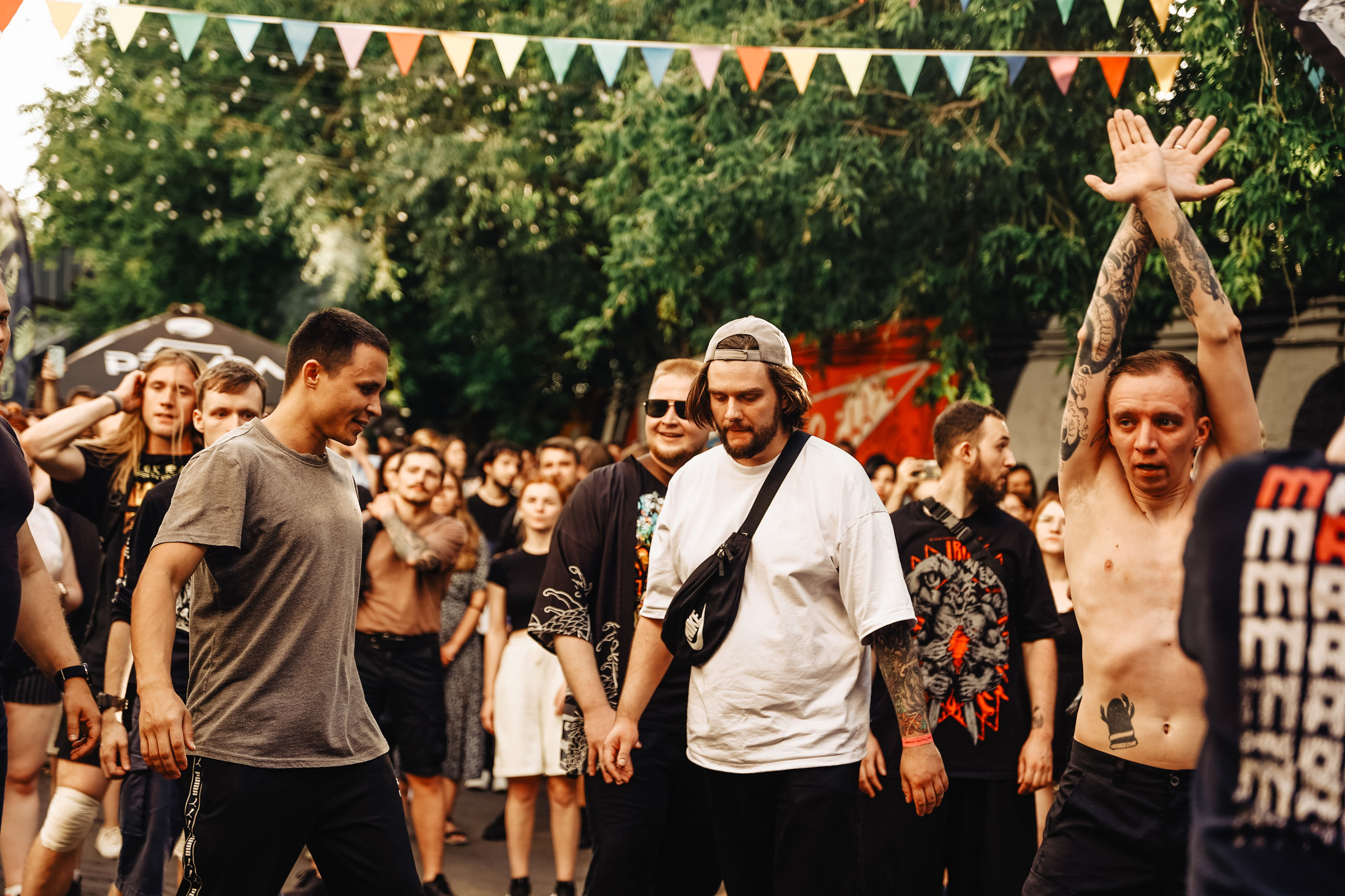 ЛЕТНИЙ МЕТАЛ В ПРАВДЕ