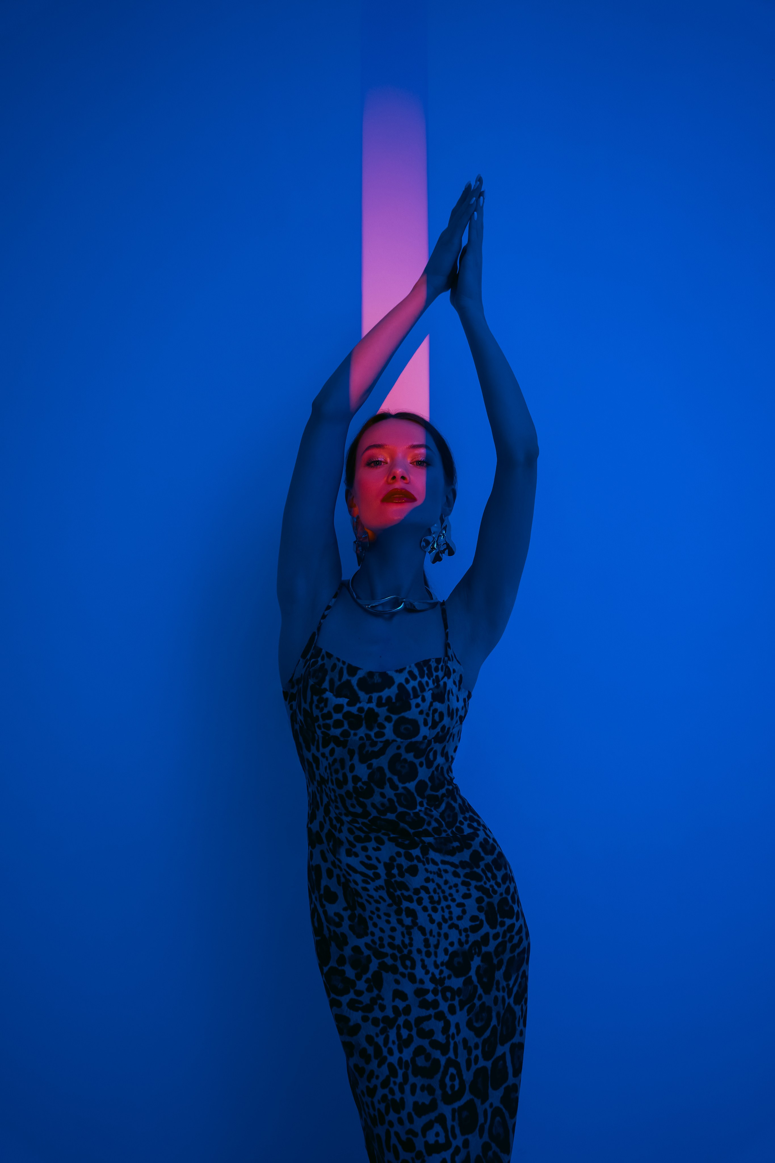 Съемка портрета с масками Гобо. Портретный фотограф в Санкт-Петербурге Дария Сыч