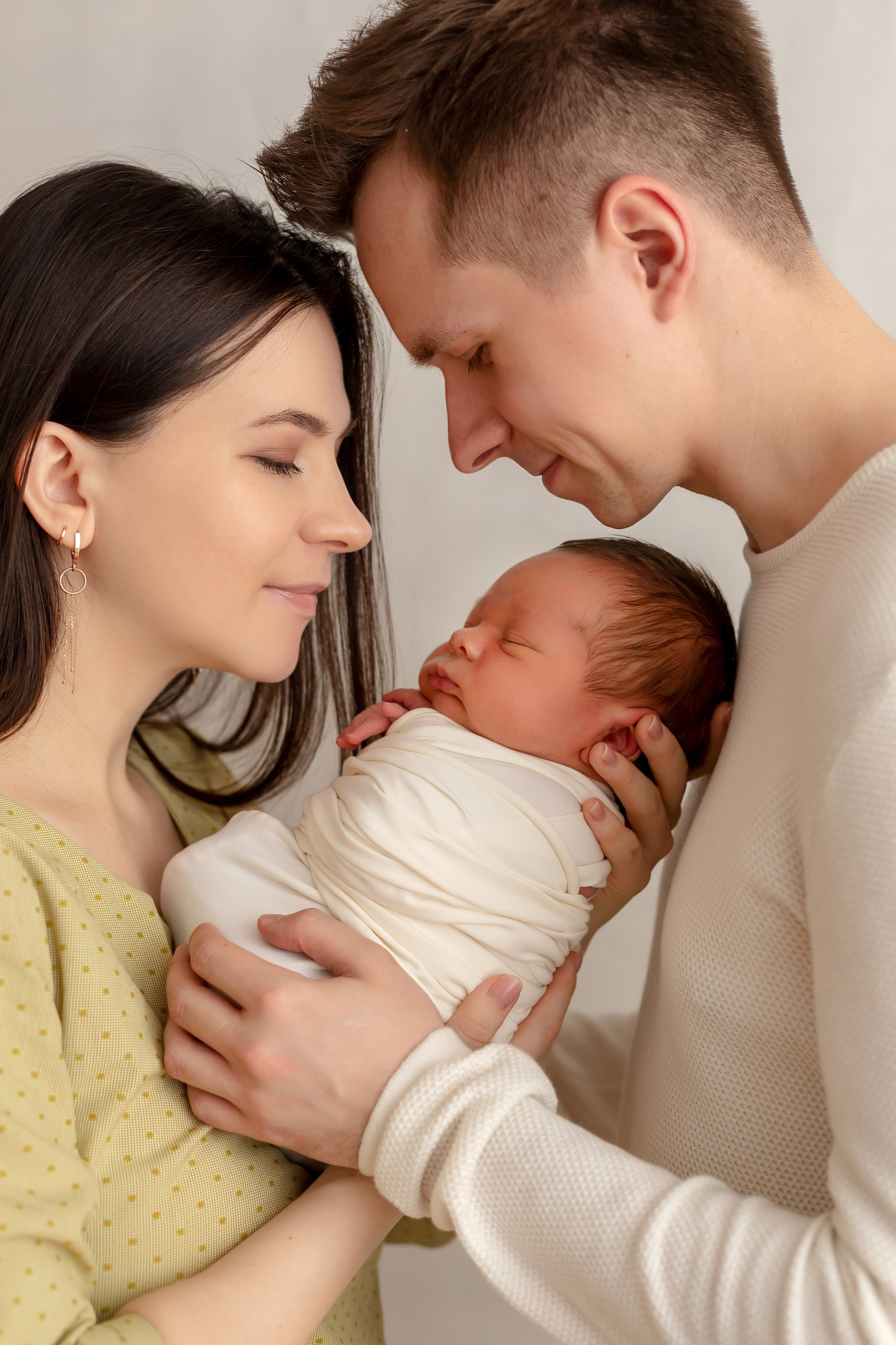 Новорожденные до 28 дней. Фотограф новорожденных в Тюмени