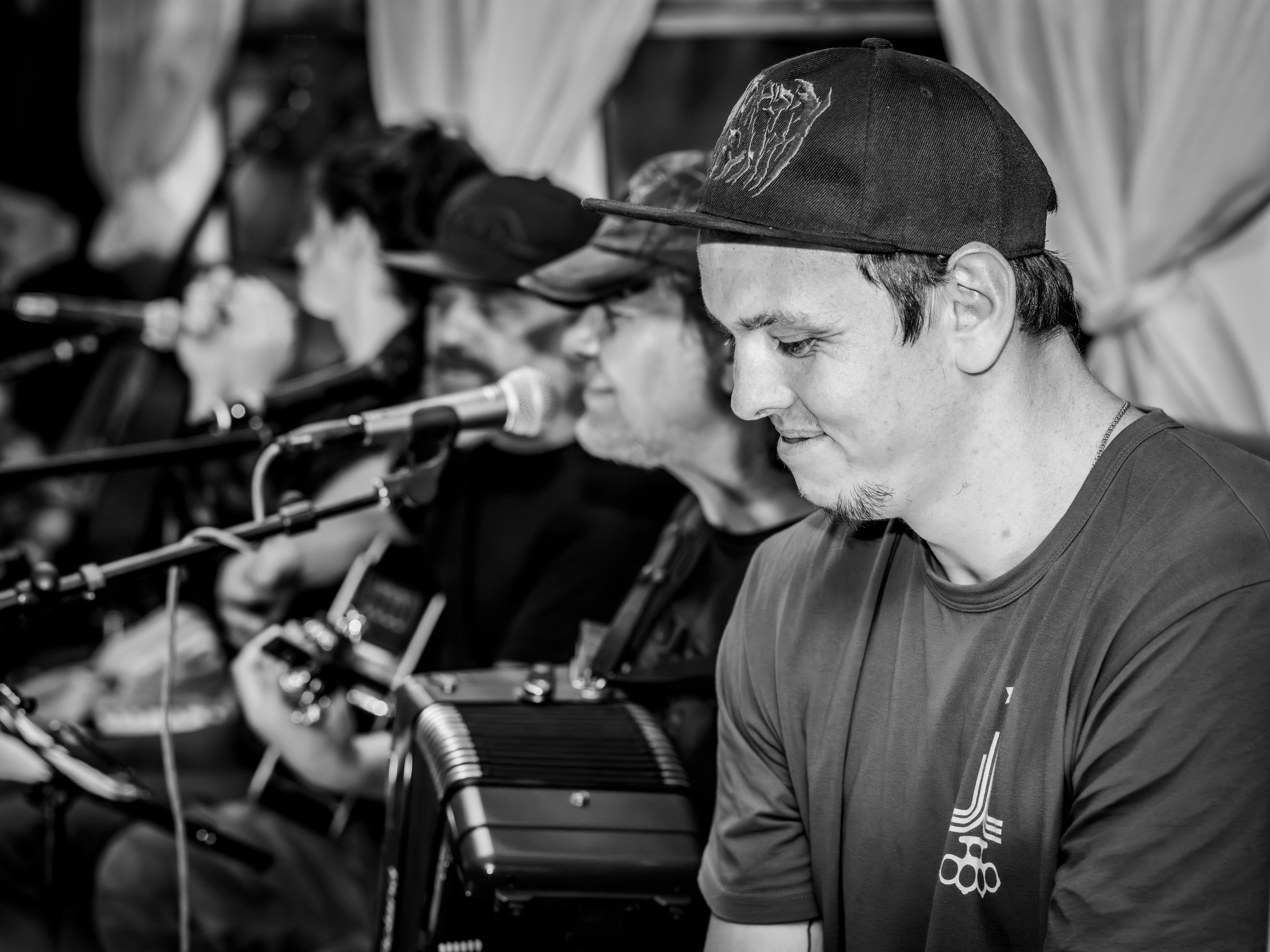 Рок-квартирник на теплоходе. Bertran Ordo