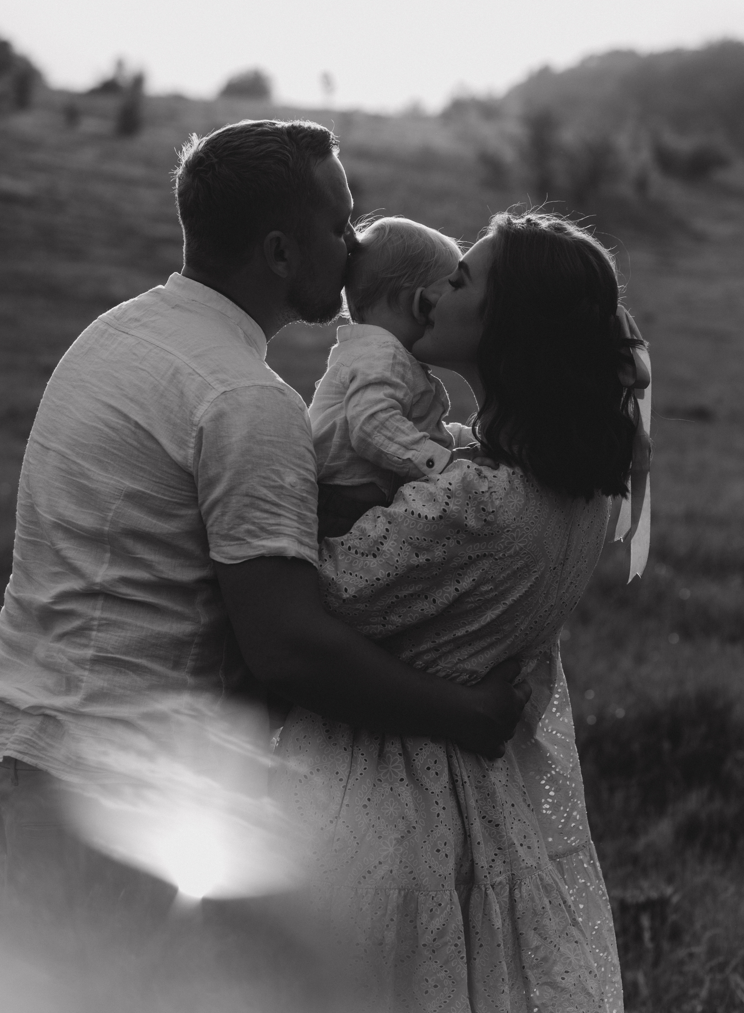 Захар, мама Света, папа Леша. Семейный фотограф Оля Гладченко