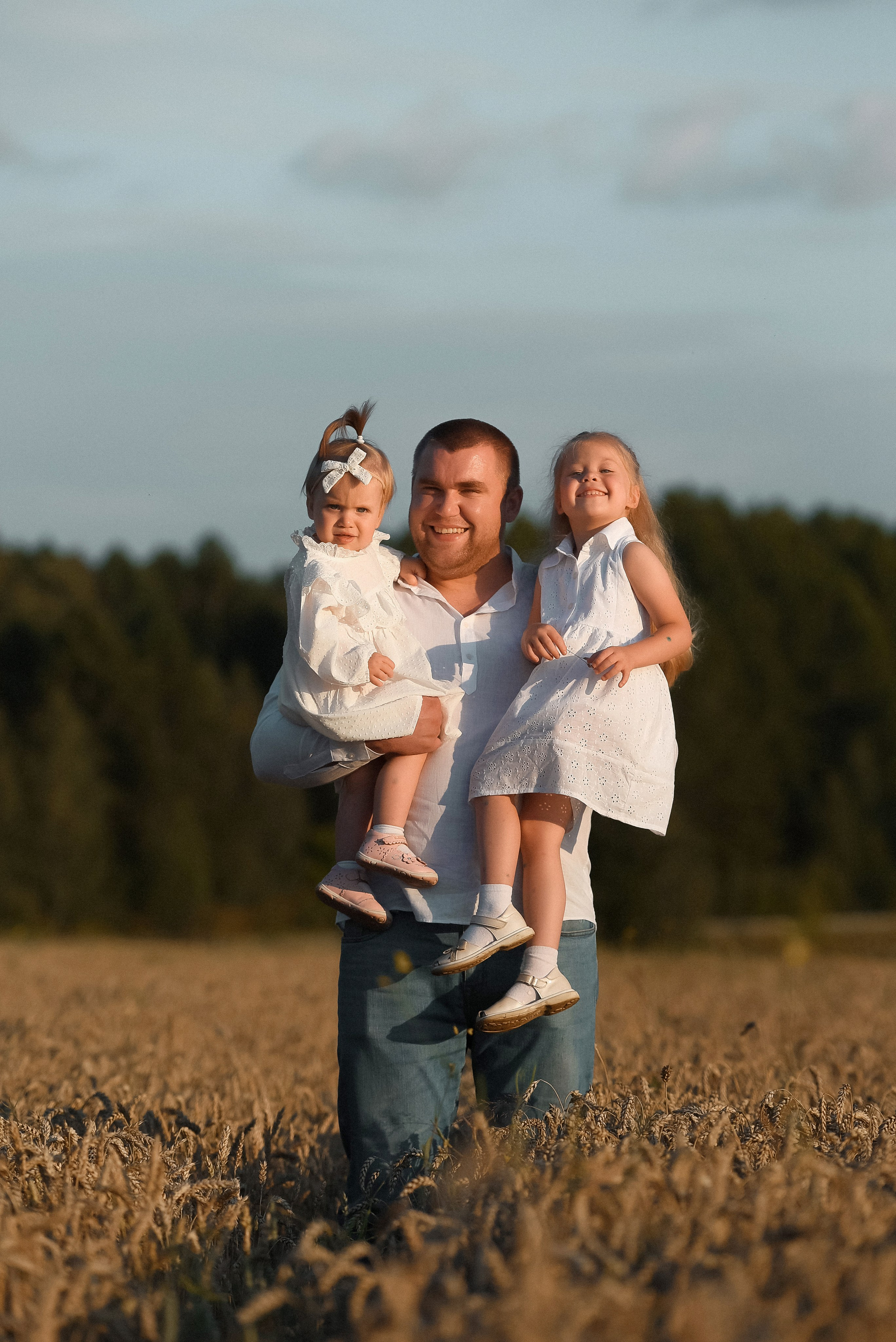 Иван Наталья и девчонки. Римма Гусакова. Выпускные фотокниги. Детские и семейные фотосессии