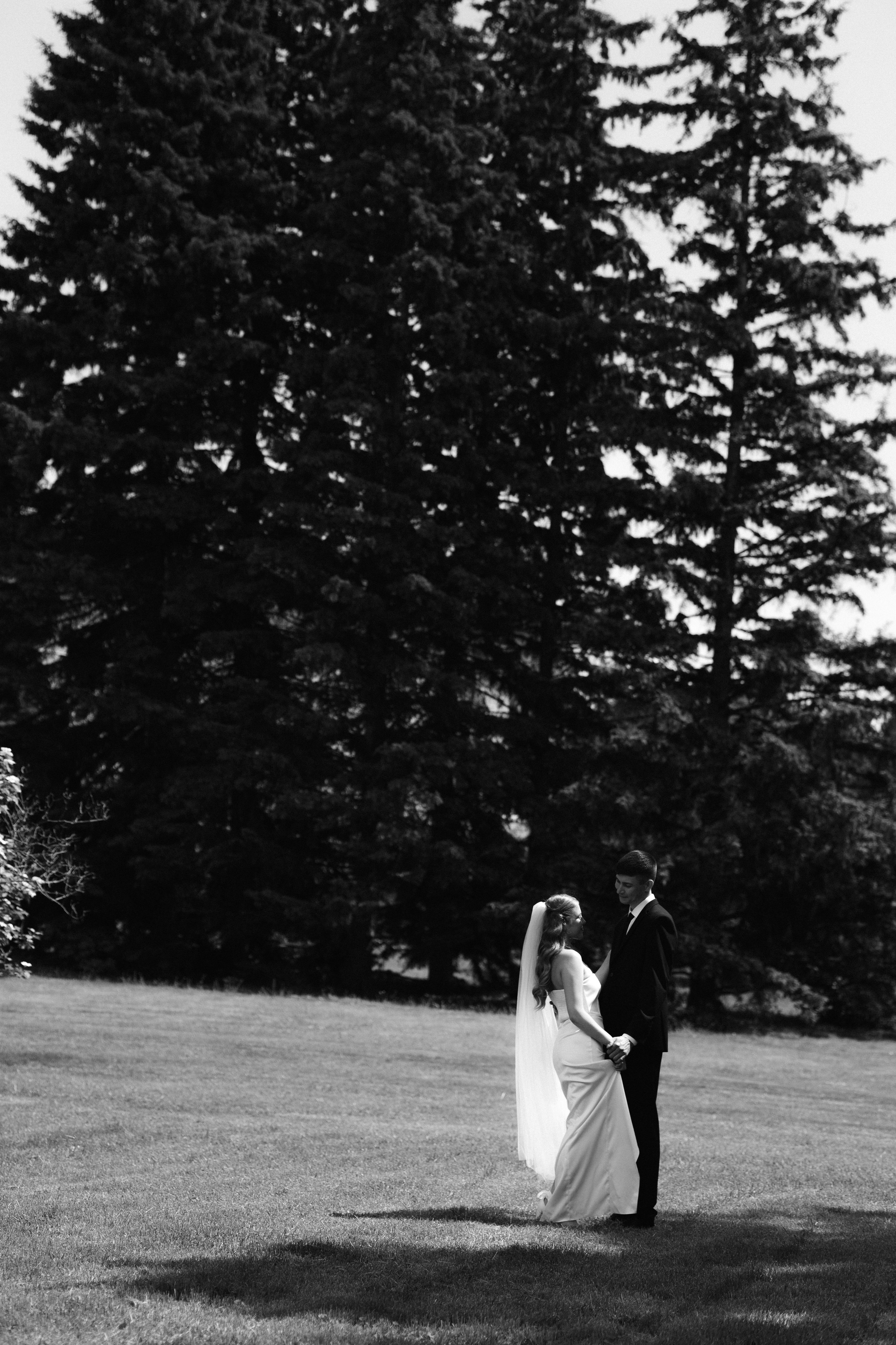 A | Y. Свадебный и портретный фотограф в Новосибирске Любовь Исакова