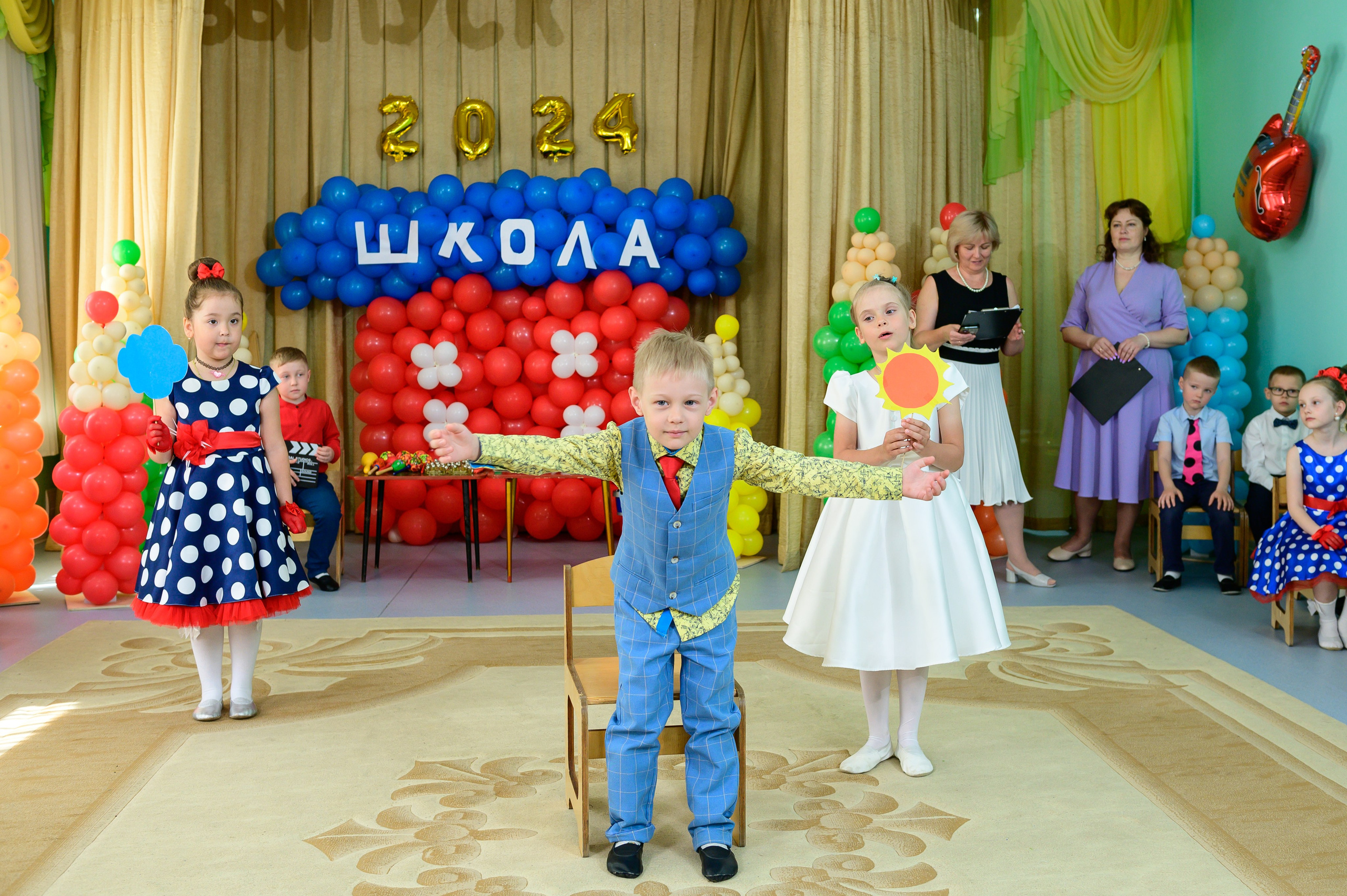 Репортажная съемка в детском саду. Выпускной школьный альбом в Москве / Школьный фотограф Юлия Михайленко