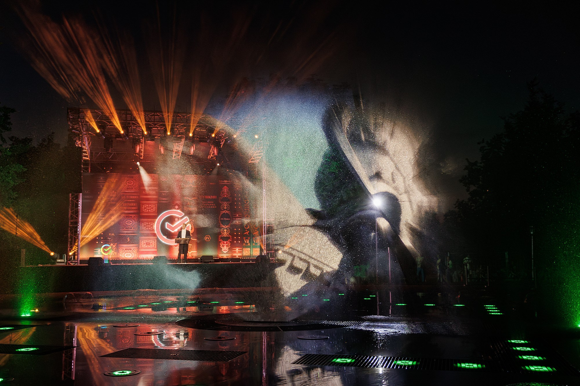 Открытие мультимедийного фонтана | СБЕР. Боченков Вадим | Фотограф в Пскове и Санкт-Петербурге