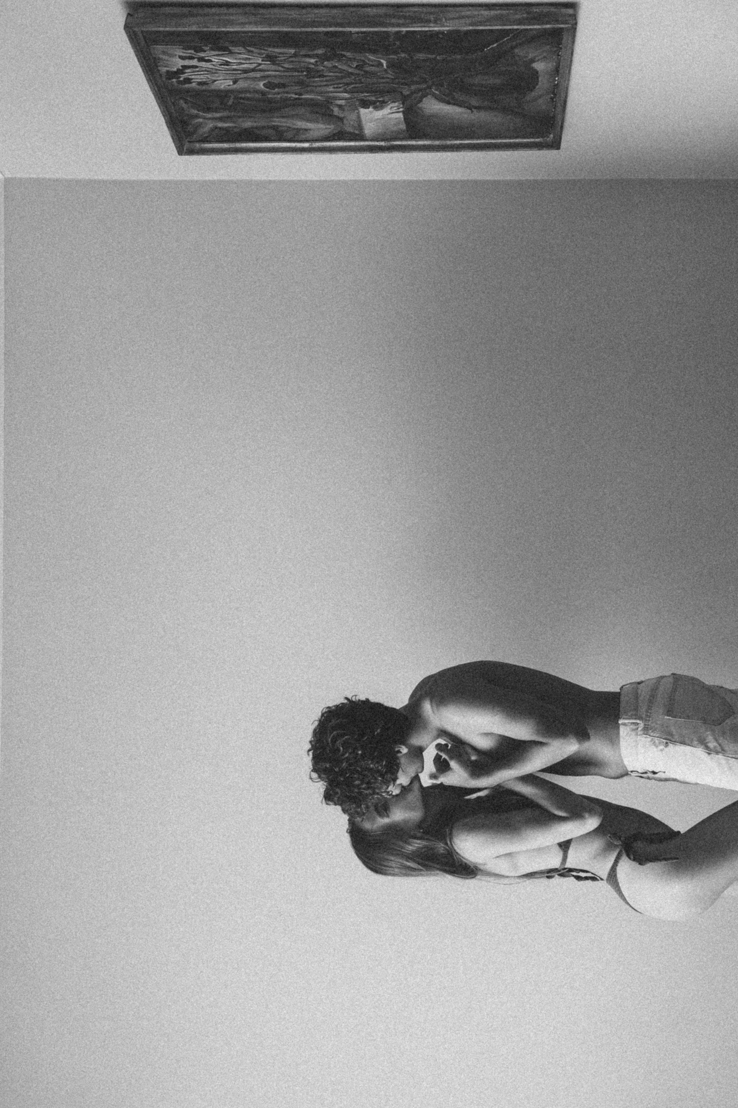 Любовь вокруг. Главная