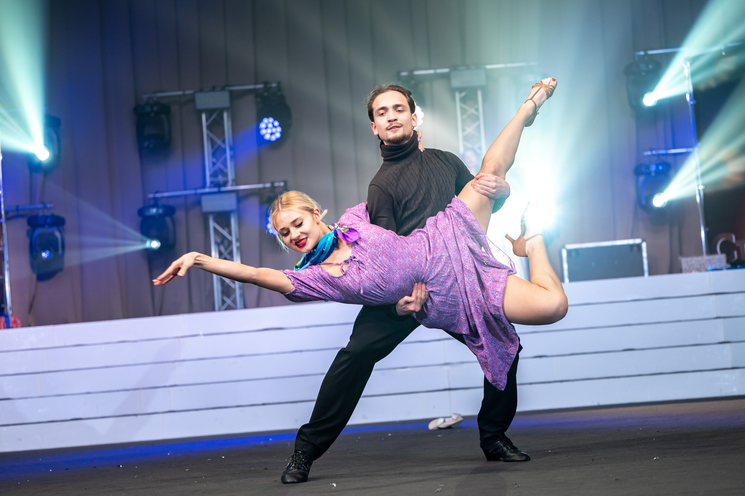 SL Новогодний отчетный концерт 2024/2025. Спортивный фотограф в Туле и Тульской области. Файсханова Фото Спорт