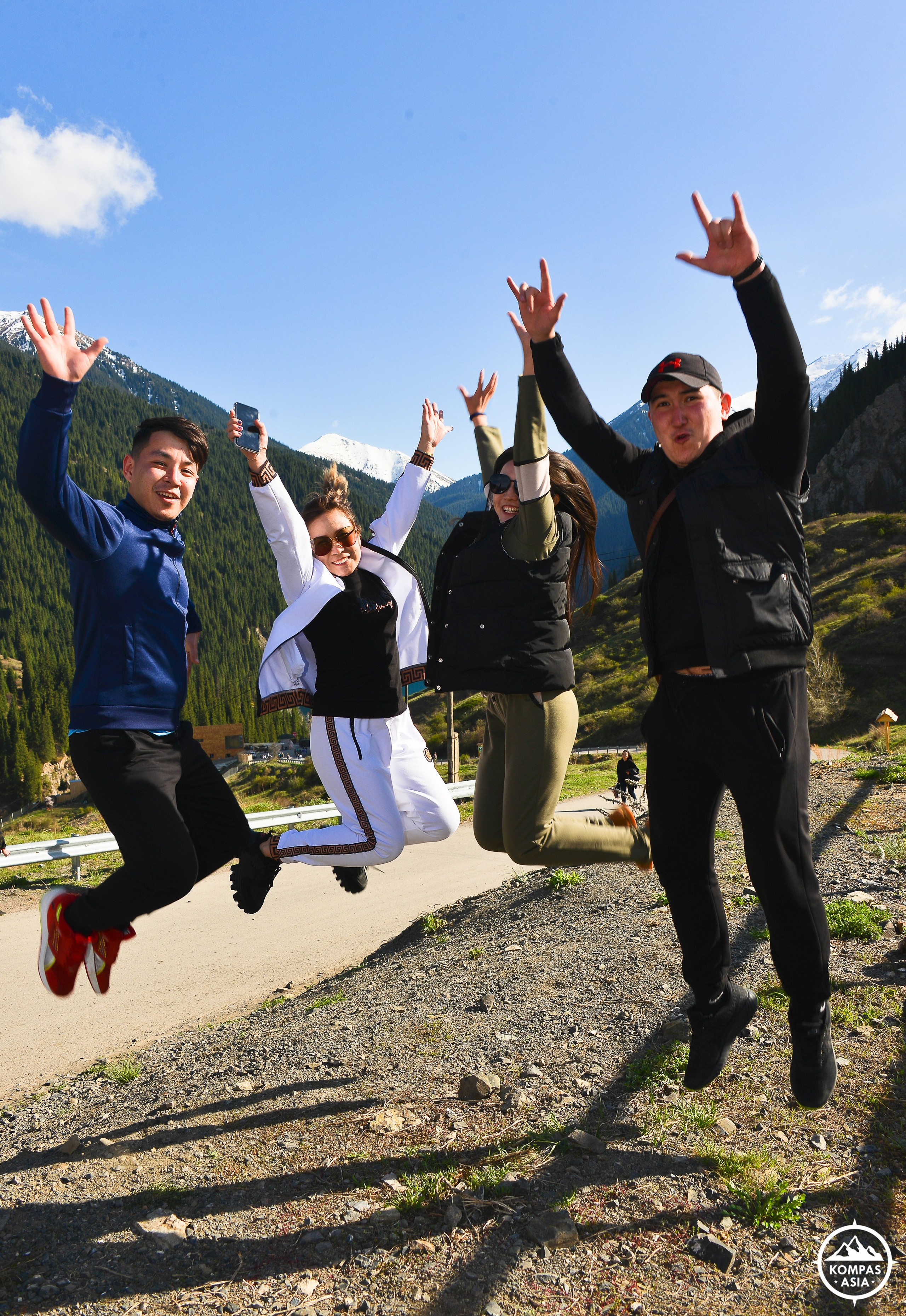 Туризм. Фотосъёмка. Фотограф Сергей Авдеев-семейный и детский фотограф в Алматы