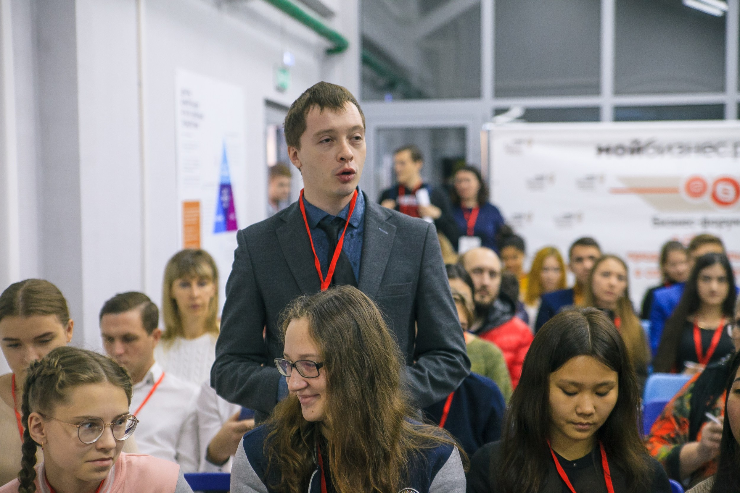 Форум «Мой Бизнес» точка кипения. Свадебный и детский фотограф в Волгограде Слава Белов