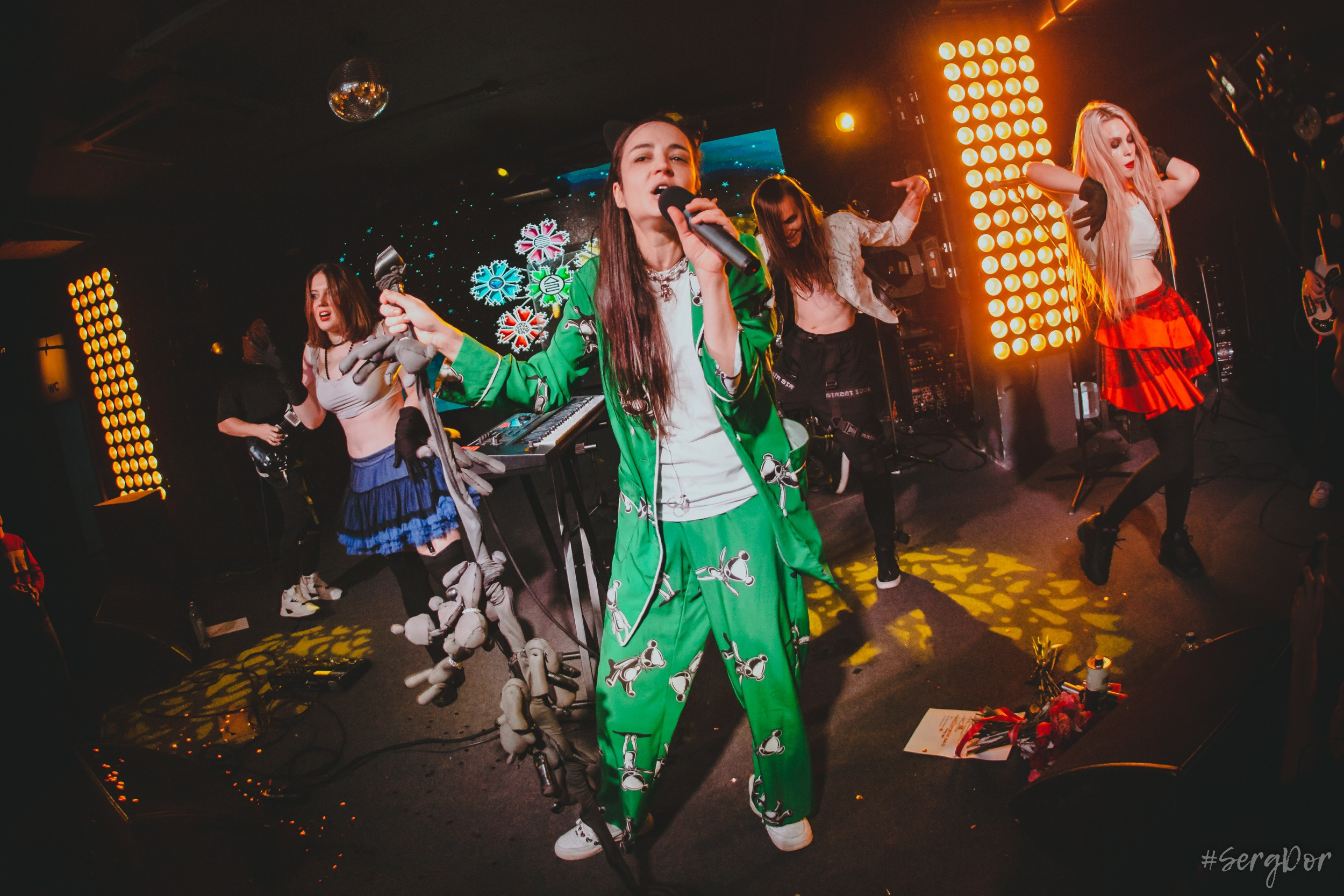 Дайте два, Мумий Тролль бар, Москва, Д2, МТ, День рождения группы, Юбилей, Люся Махова, презентация альбома, Простые радости в краю беспечных зомби, 26.11.2023, SergDor, 26 ноября 2023 года, #SergDor