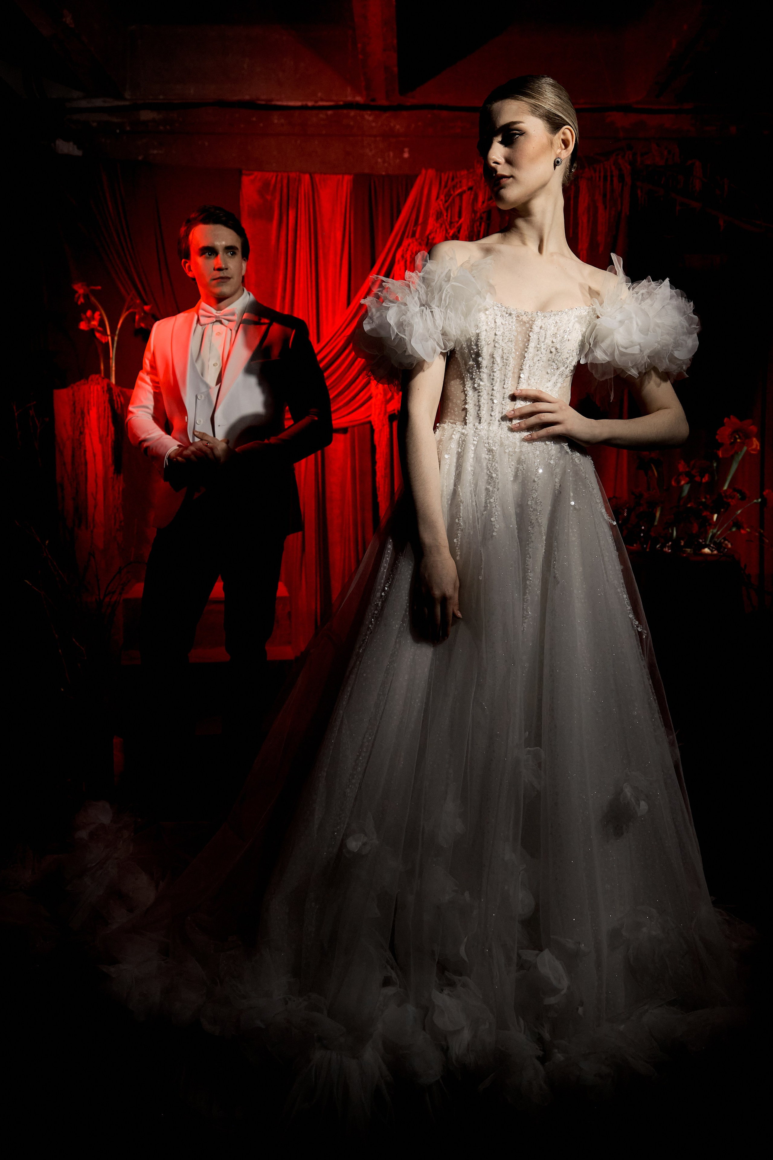 Red. Свадебный фотограф в Красноярске Владимир Ятмасов