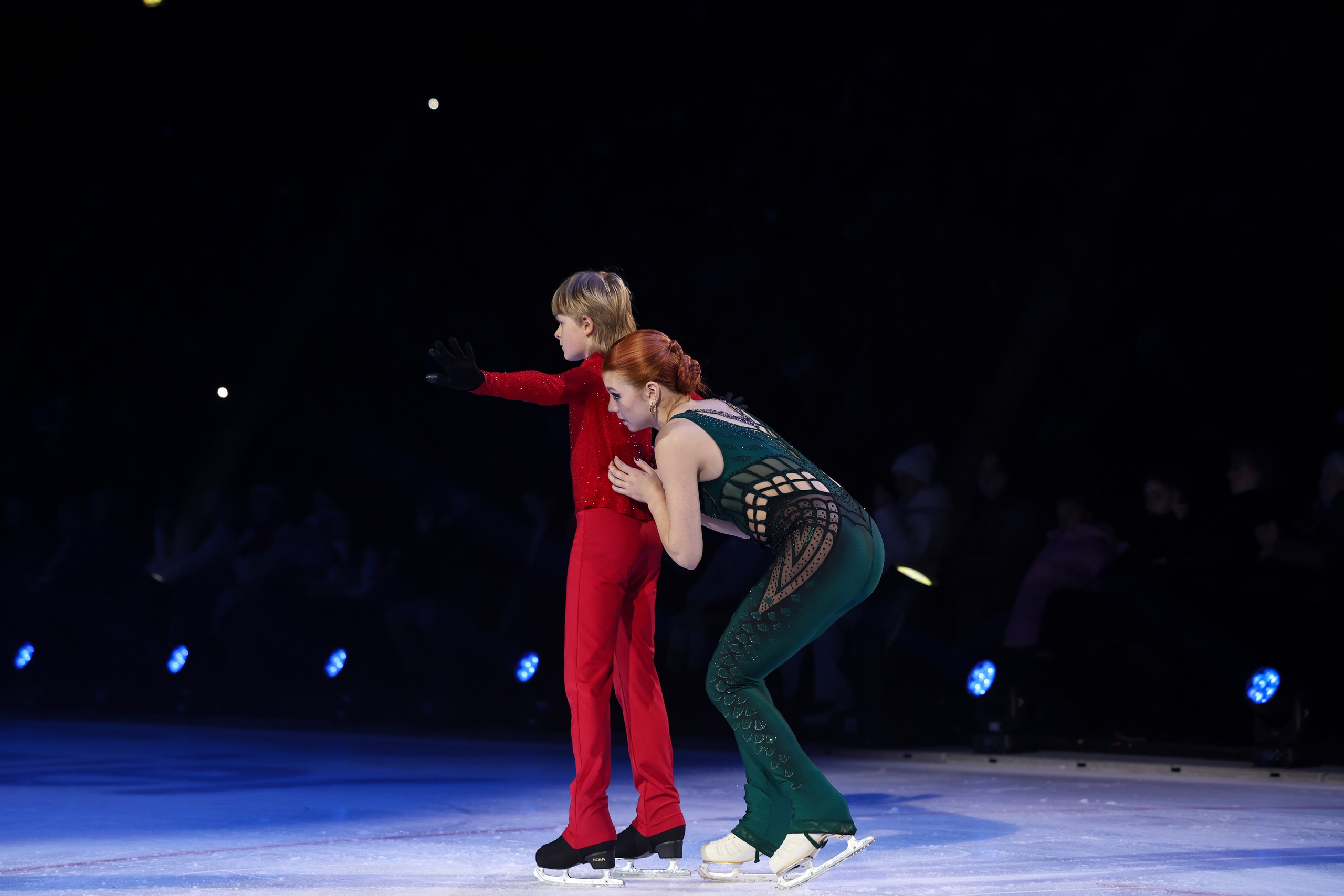 «Русалочка» шоу Евгения Плющенко 26 октября 2024. Спортивный и репортажный фотограф Антон Тереханов