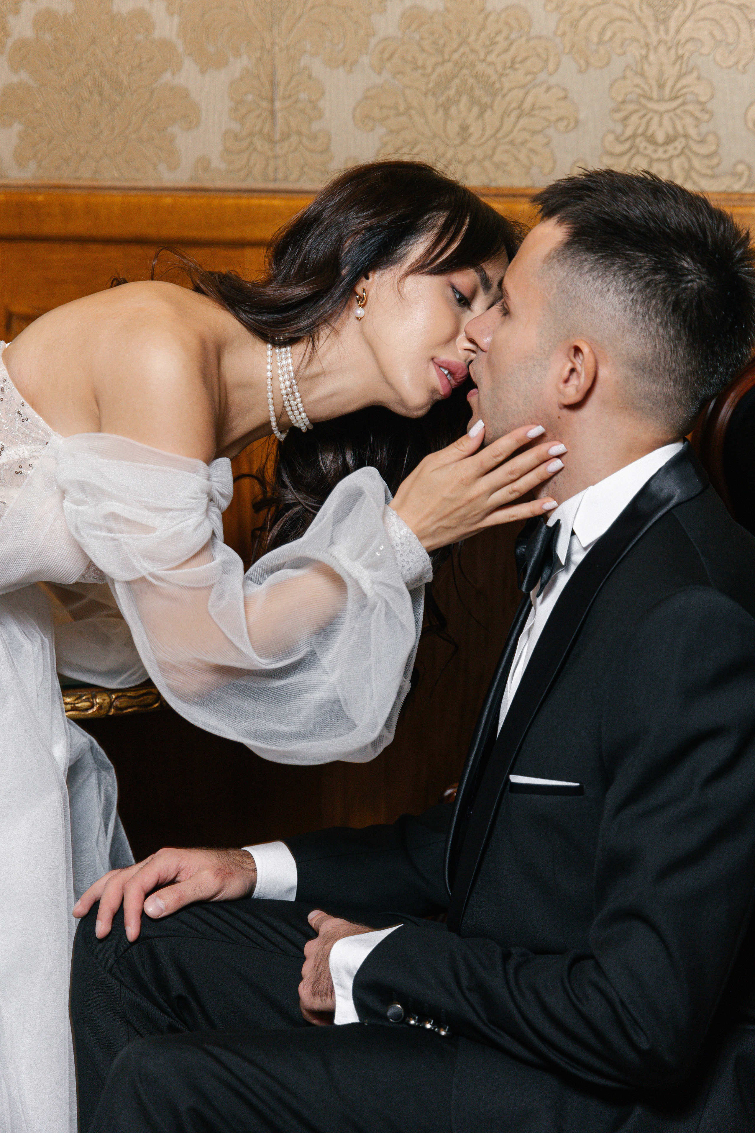 Полина и Никита: отель НАЦИОНАЛЬ АРХИВ. Свадебный фотограф Москва