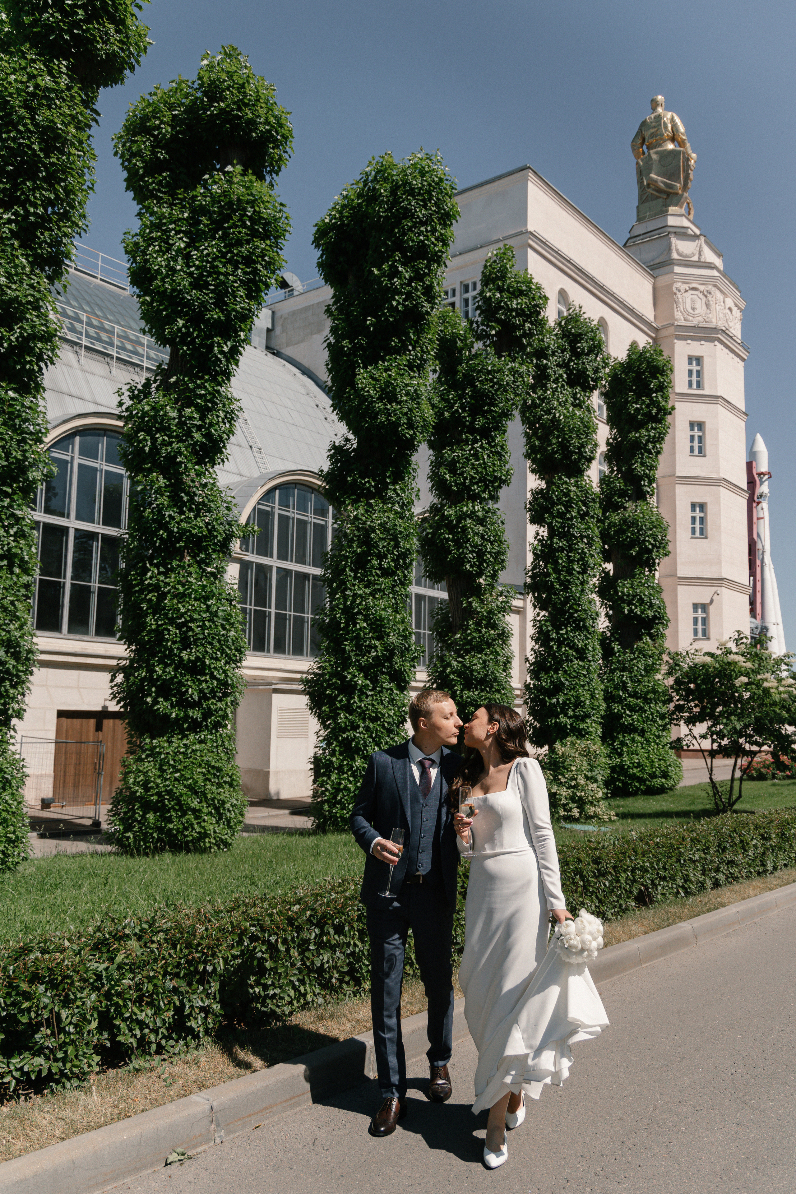 АРХИВ Мария и Евгений: ВДНХ. Свадебный фотограф Москва
