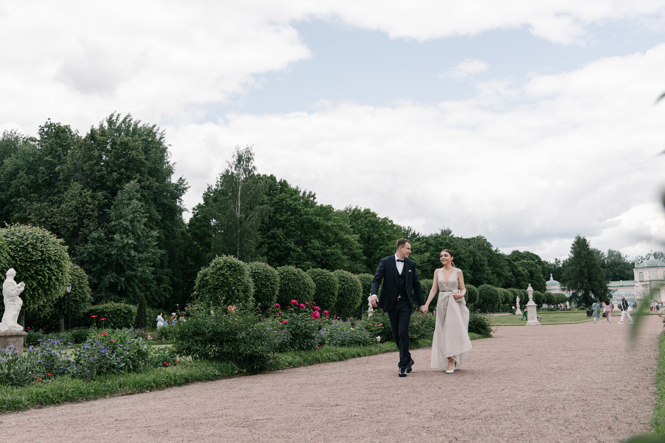 АРХИВ Елена и Олег: Кусково. Свадебный фотограф Москва