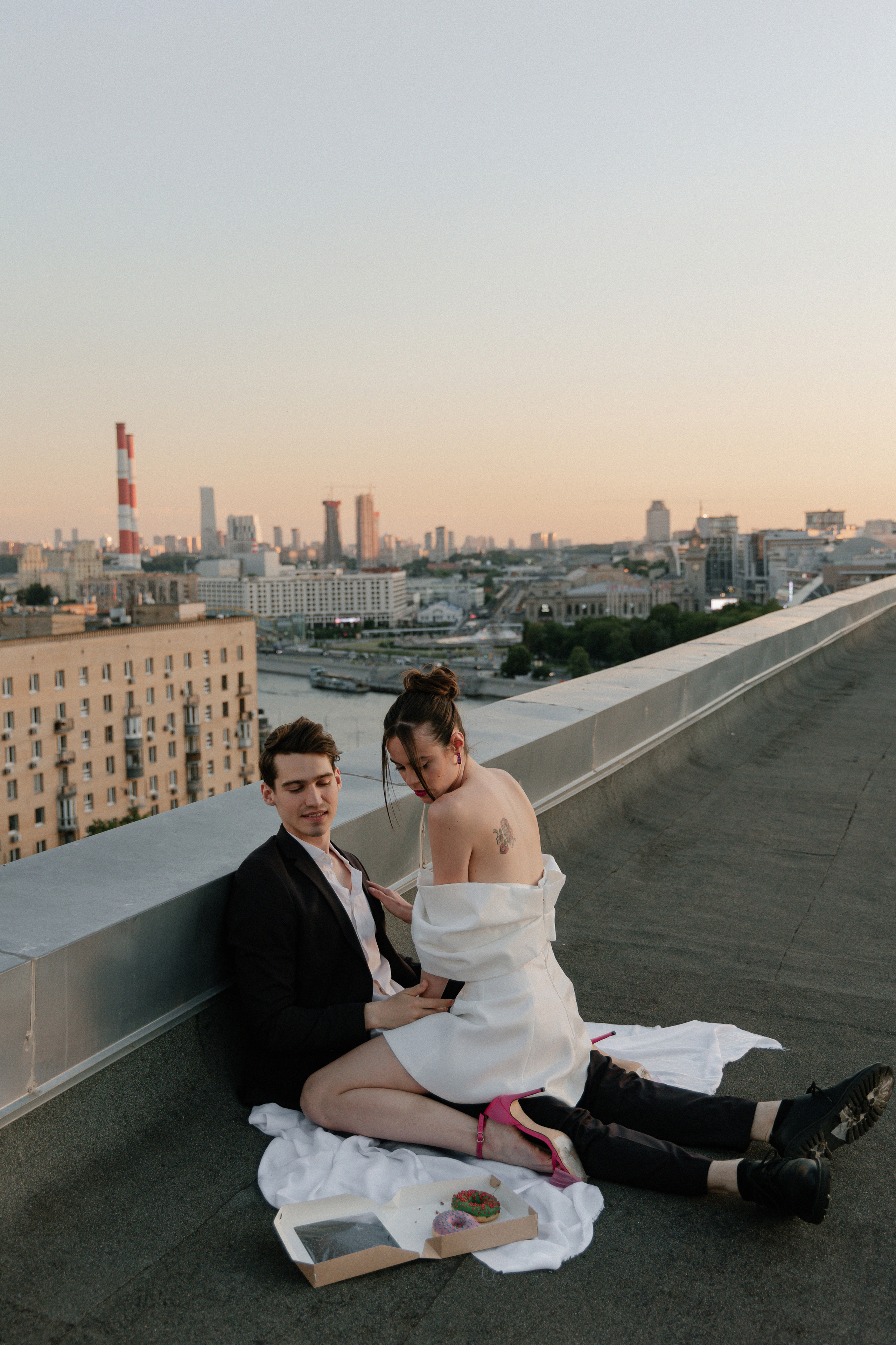 Дмитрий и Катерина: закат на крыше АРХИВ. Свадебный фотограф Москва