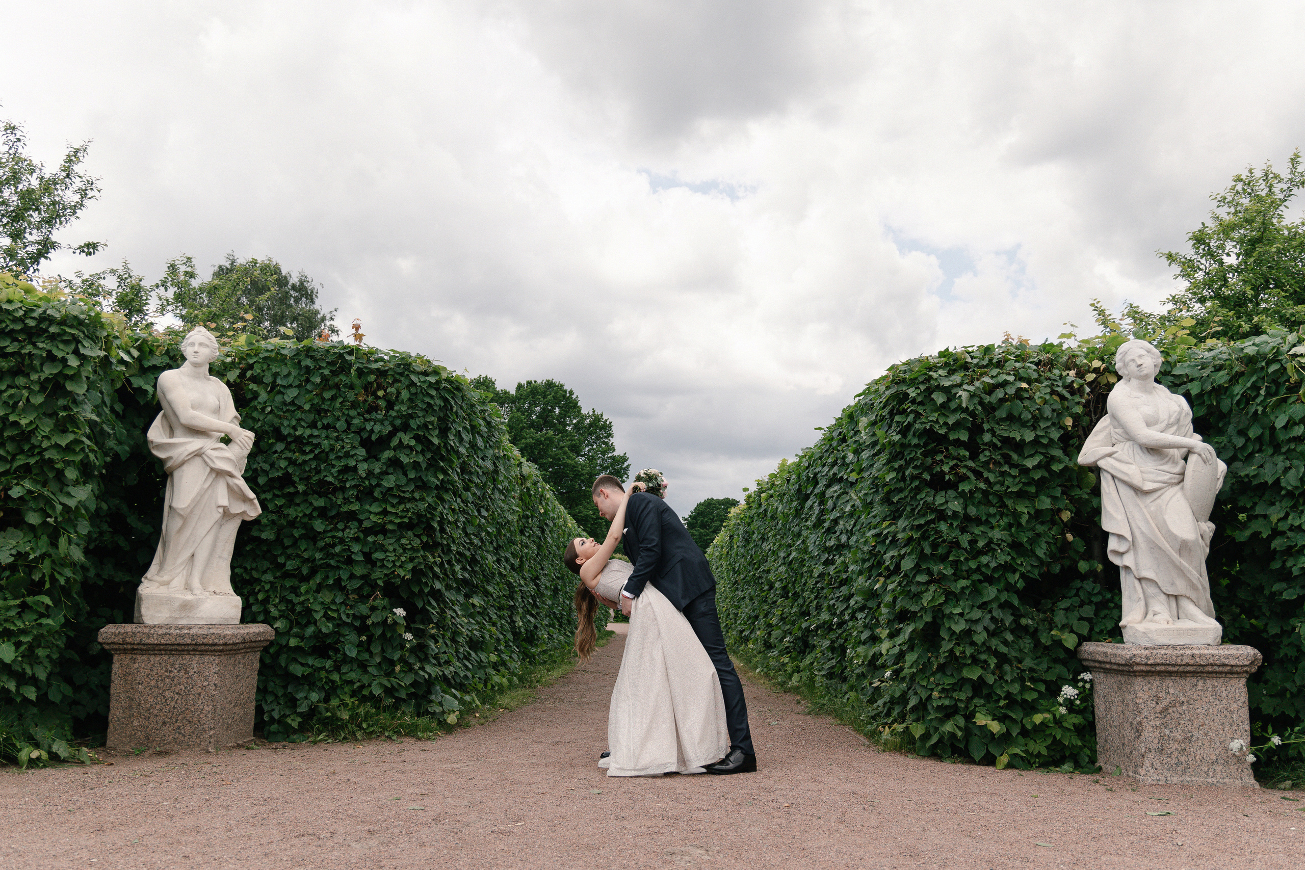 АРХИВ Елена и Олег: Кусково. Свадебный фотограф Москва