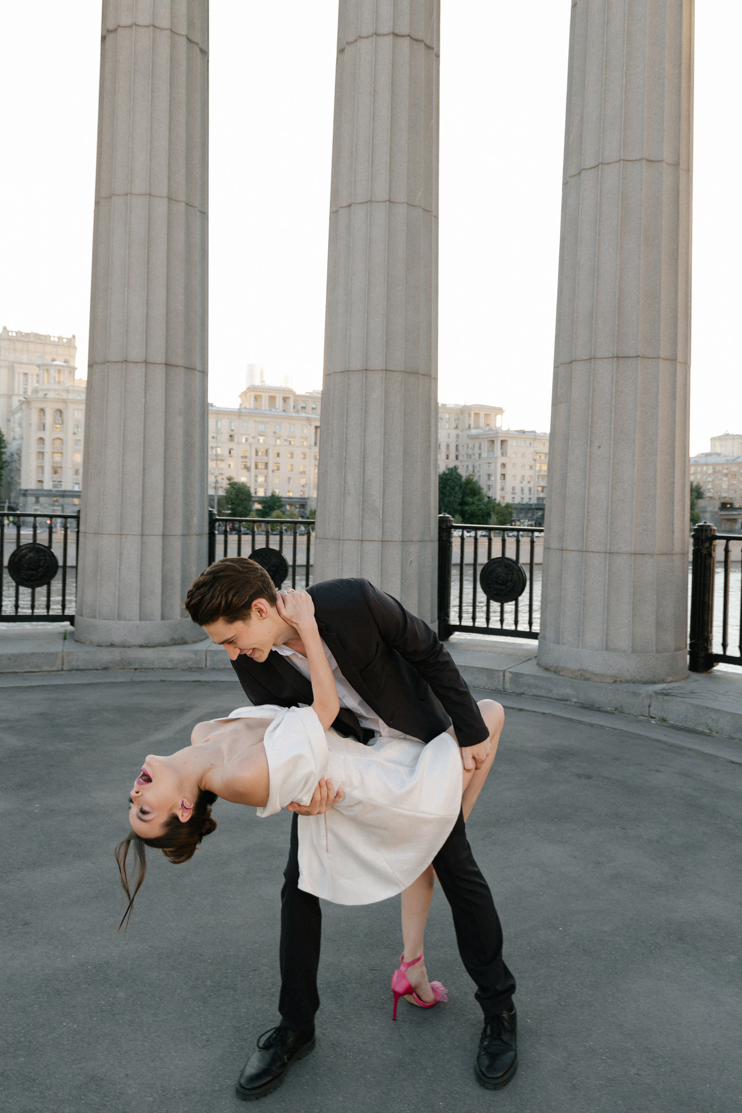 Дмитрий и Катерина: закат на крыше АРХИВ. Свадебный фотограф Москва