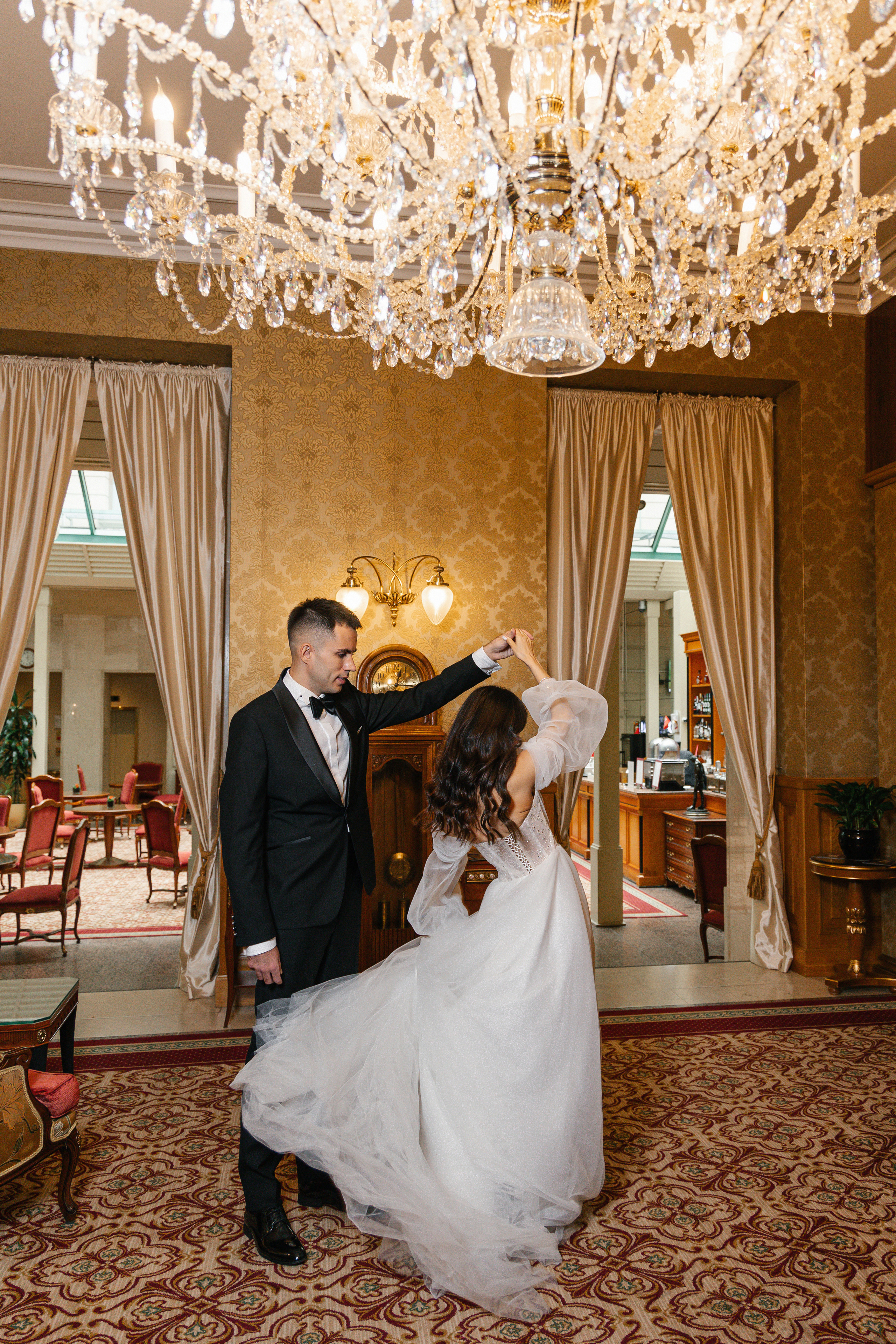 Полина и Никита: отель НАЦИОНАЛЬ АРХИВ. Свадебный фотограф Москва