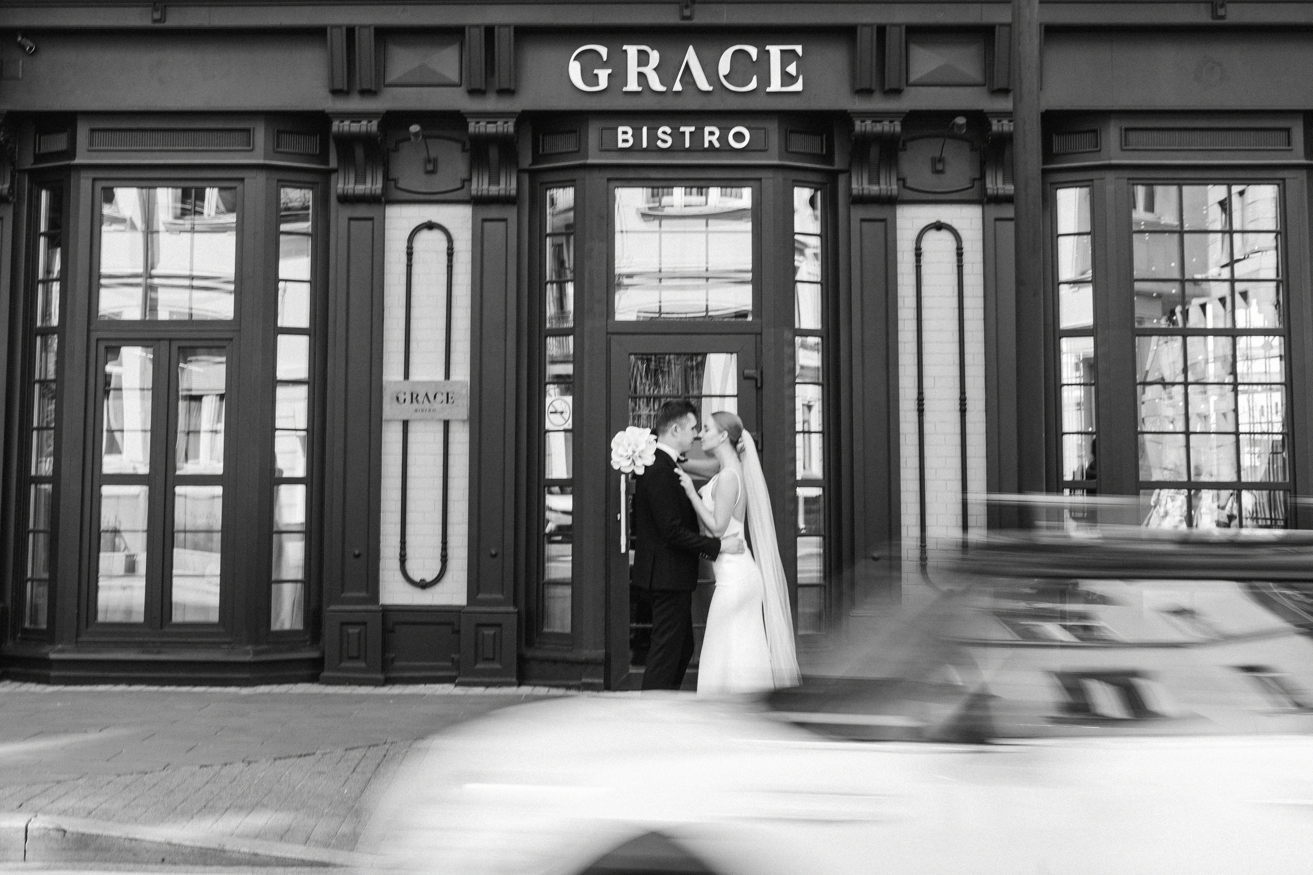 Анна и Михаил: Мовенпик, Спиридонова АРХИВ. Свадебный фотограф Москва