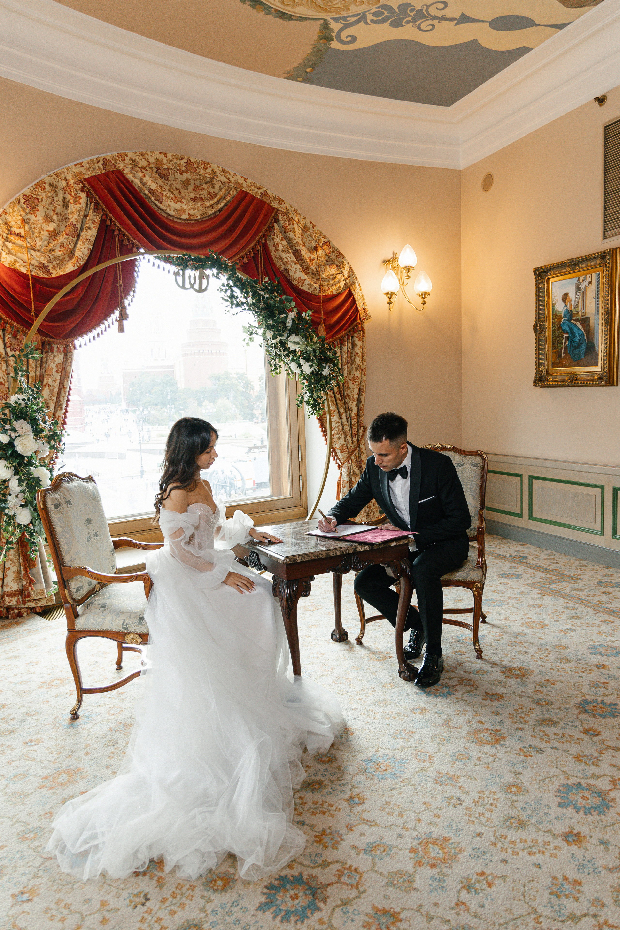 Полина и Никита: отель НАЦИОНАЛЬ АРХИВ. Свадебный фотограф Москва