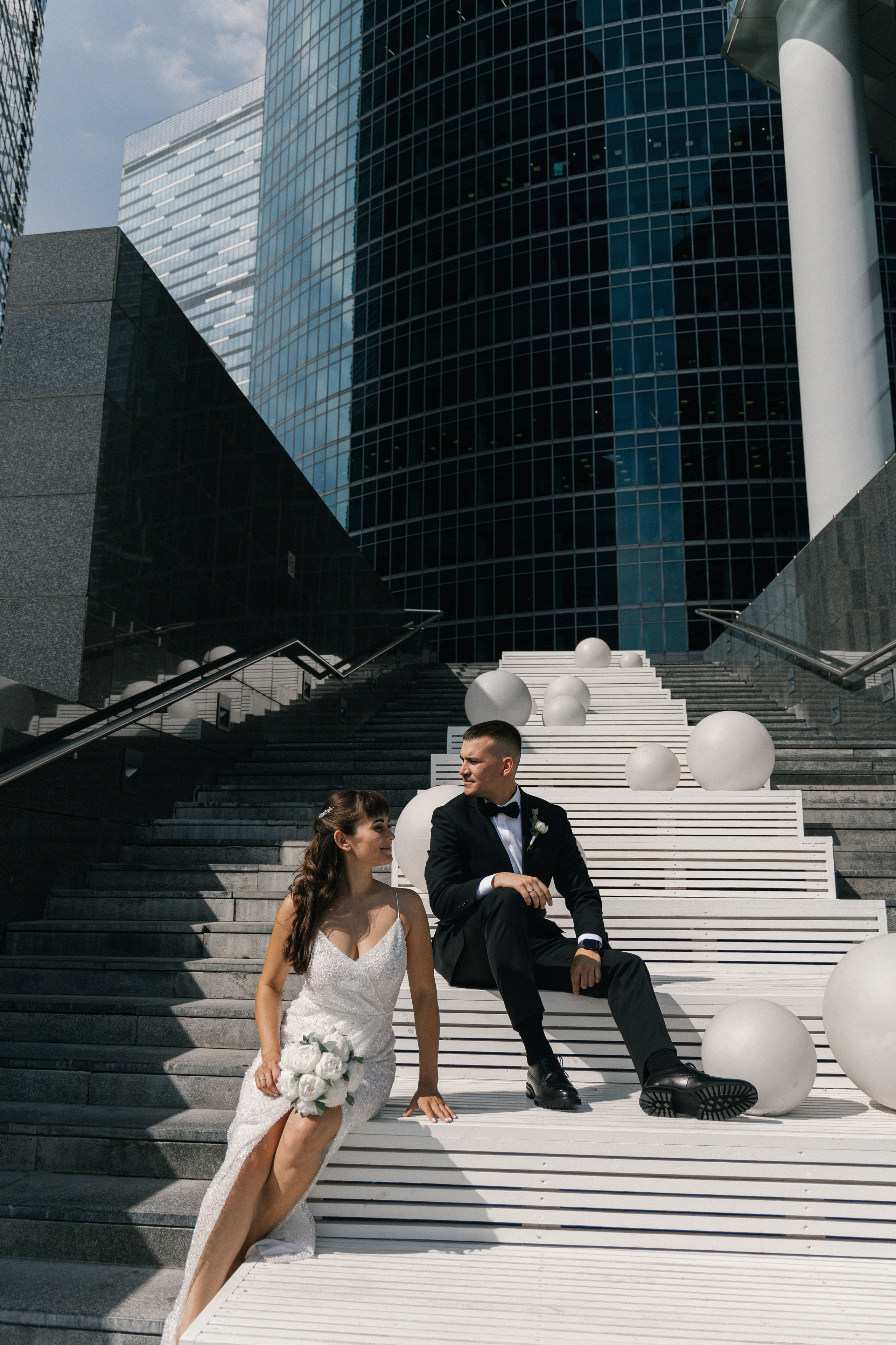 АРХИВ Тамара и Кирилл: М.Сити, Бердс, Большой Театр, отель Украина. Свадебный фотограф Москва