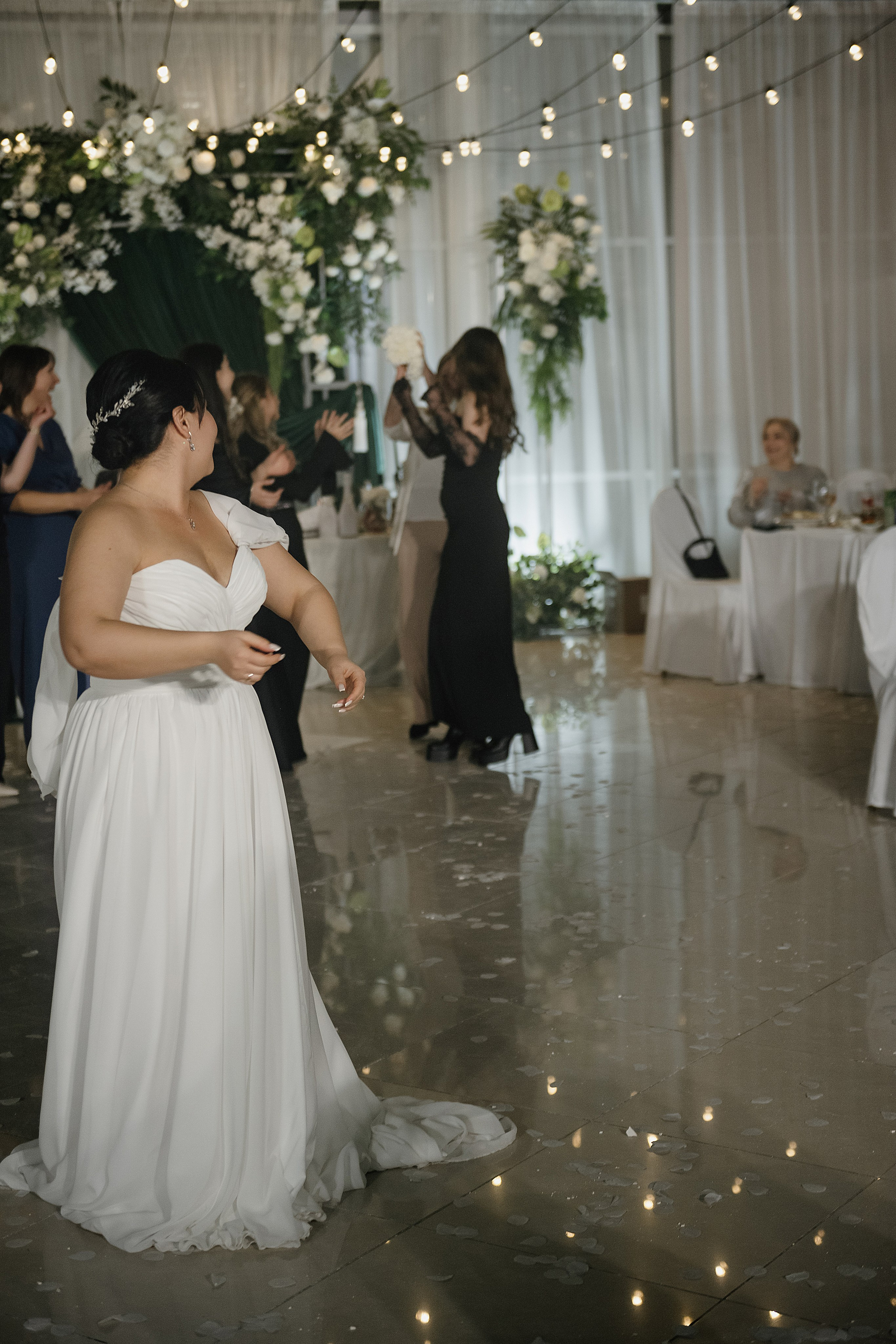 Диана и Геннадий. Свадебный фотограф Новороссийск Марина КрамарИна Полещук