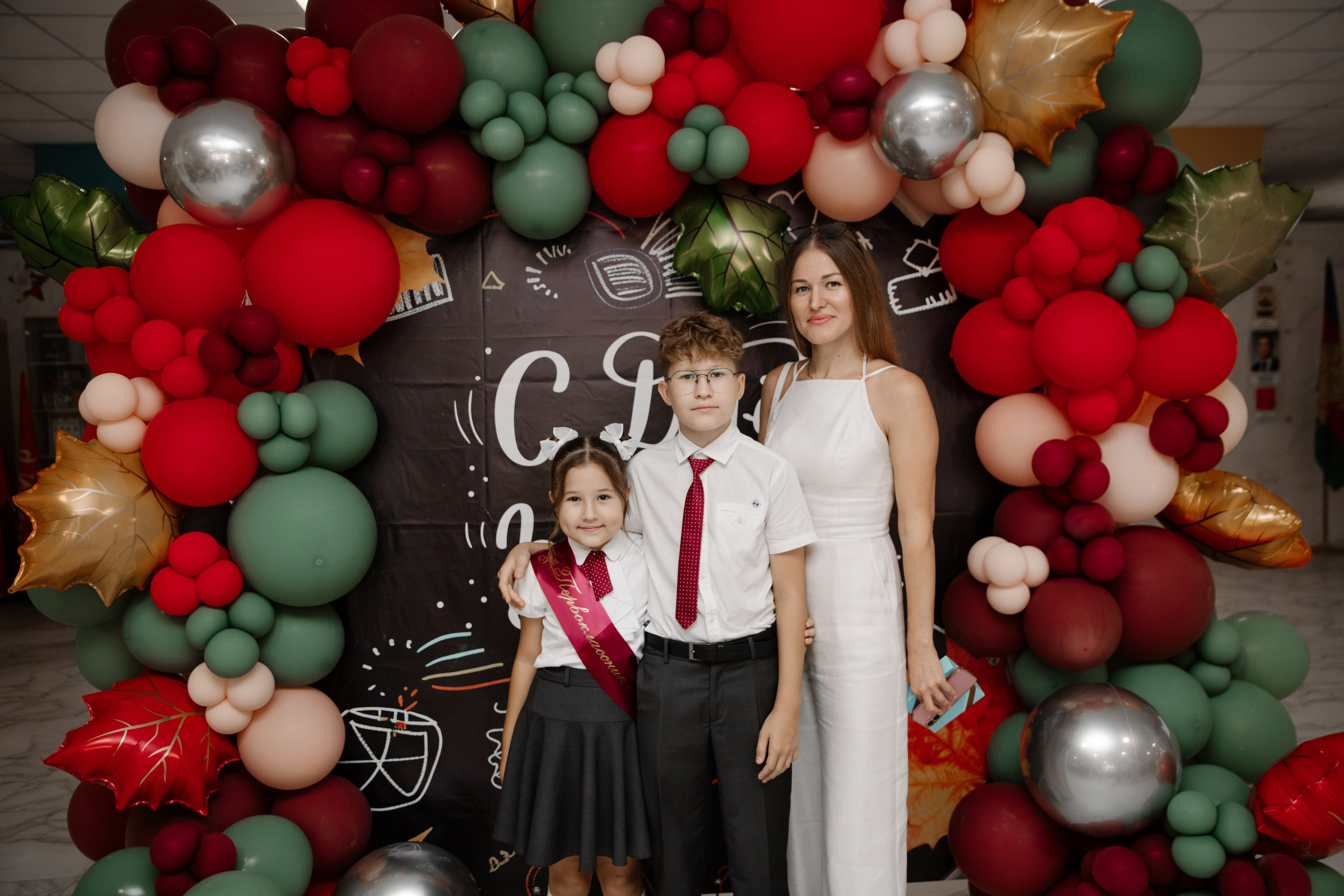 1 класс 11 школа. Выпускные альбомы Натальи Бутко: Новороссийск, Анапа, Геленджик