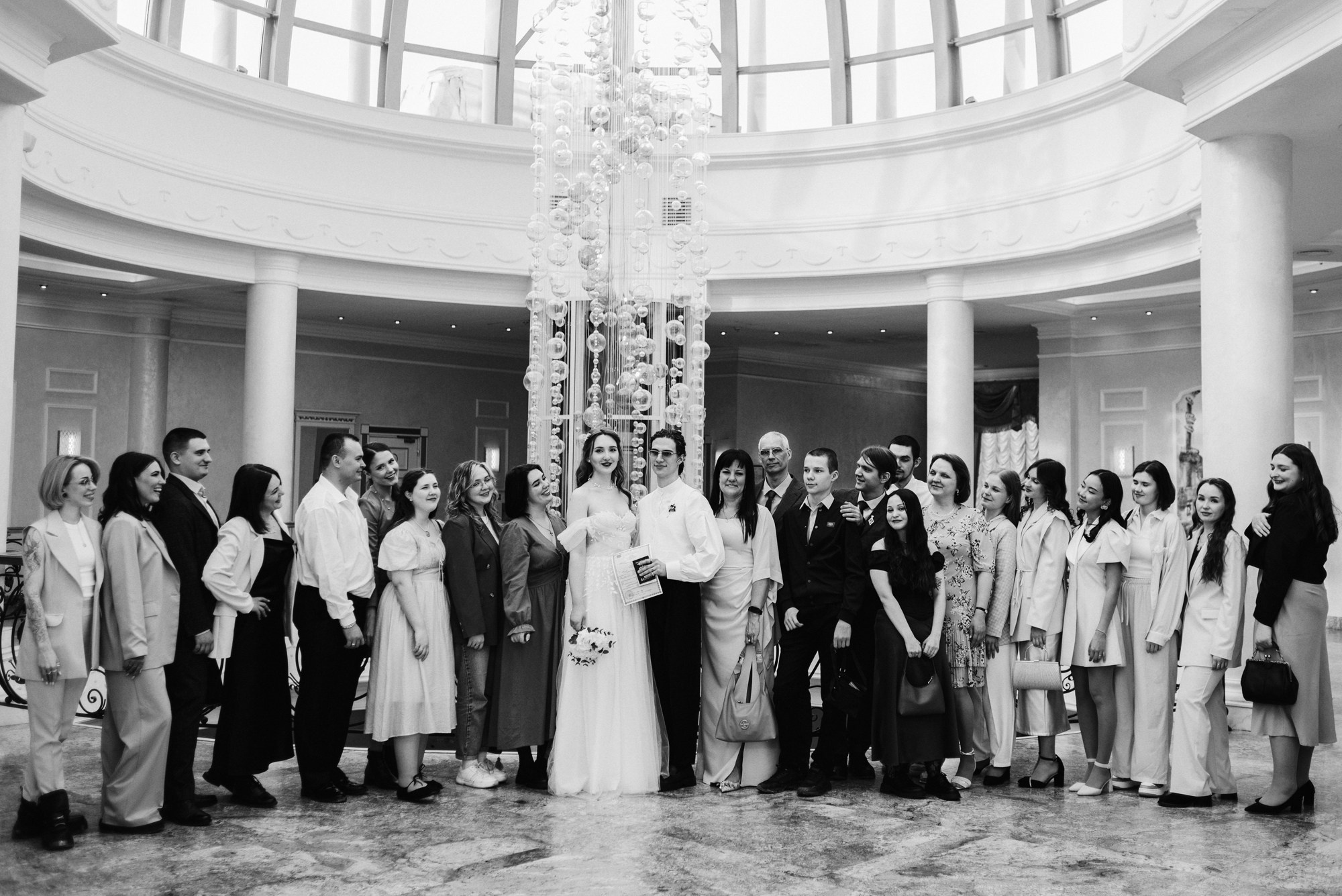 Свадебная фотосессия в Тюмени: ЗАГС, Мост Влюбленных и Монастырь | Фотограф Дарья Мустафина. Портретный фотограф Тюмень Дарья Мустафина