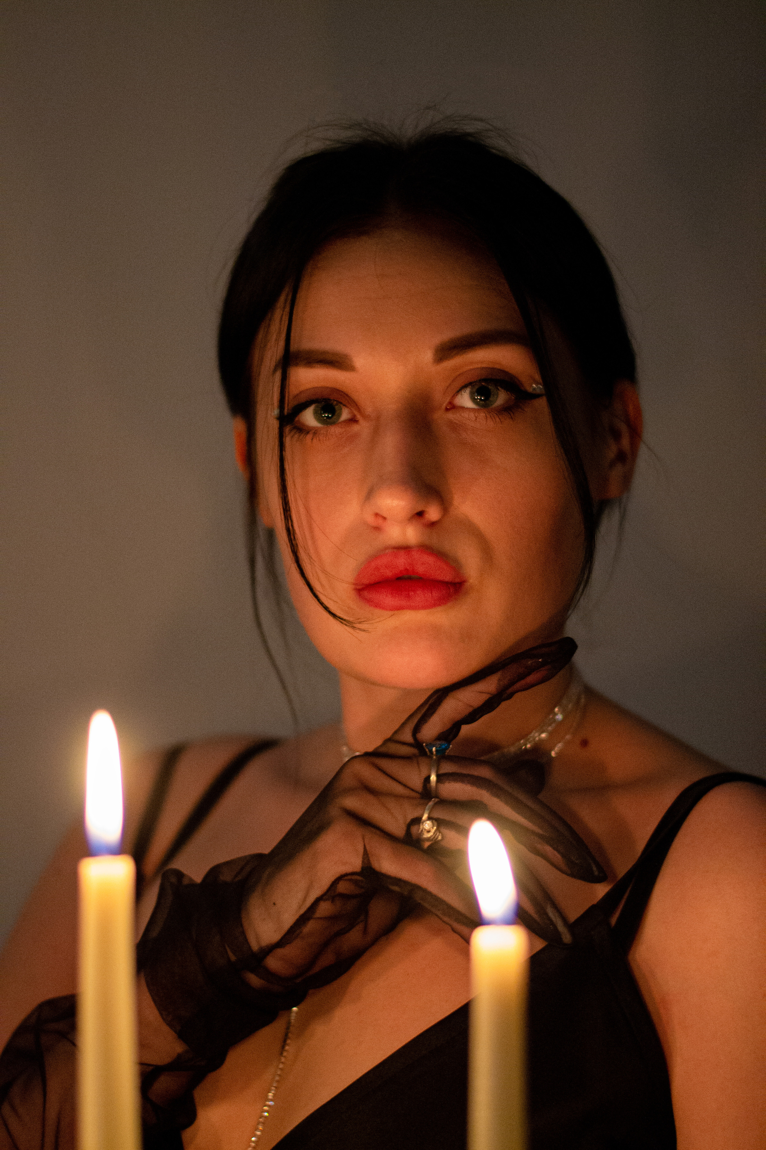 Фотосессия при свечах. Портретный и свадебный фотограф в Краснодаре