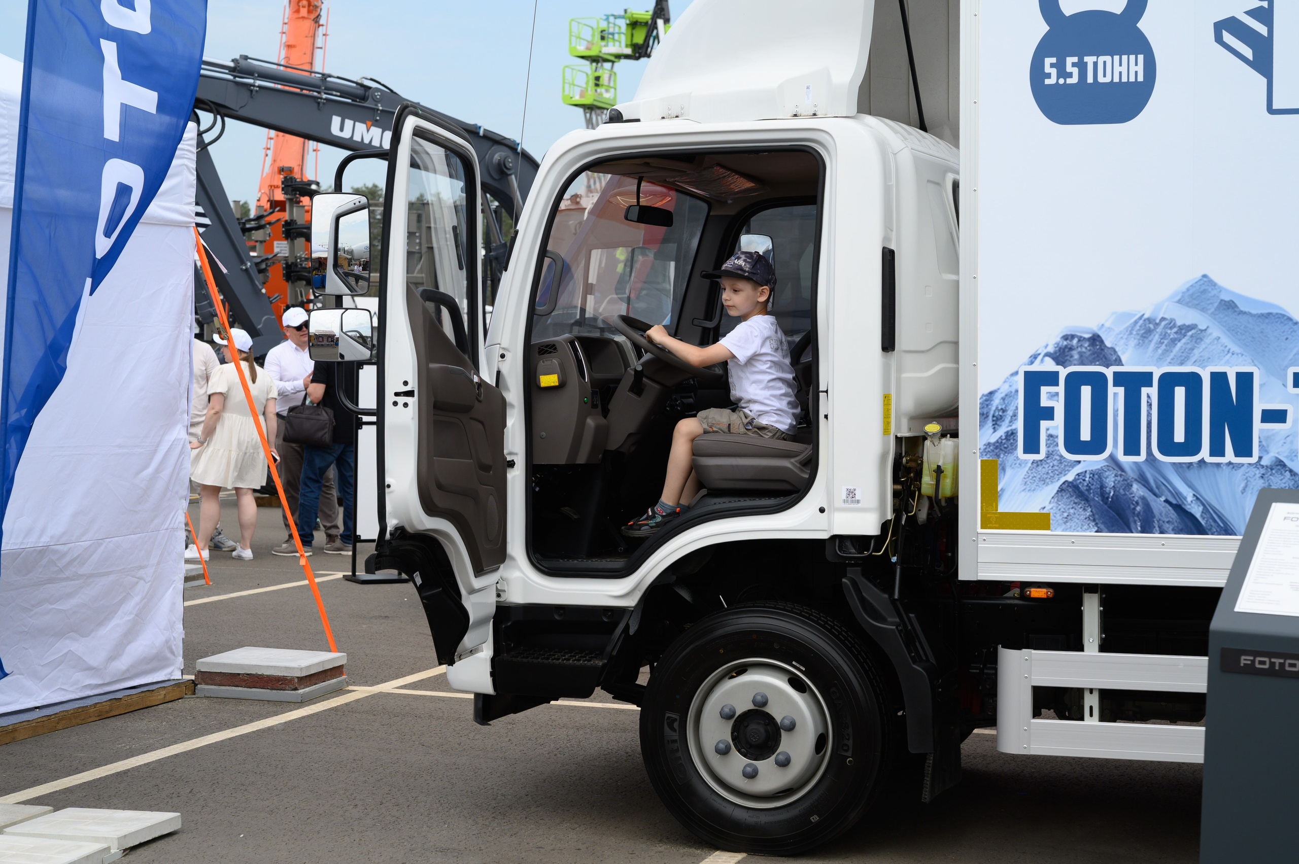 Агровыставка. Фотоуслуги, услуги фотографа, фотографирование важных событий