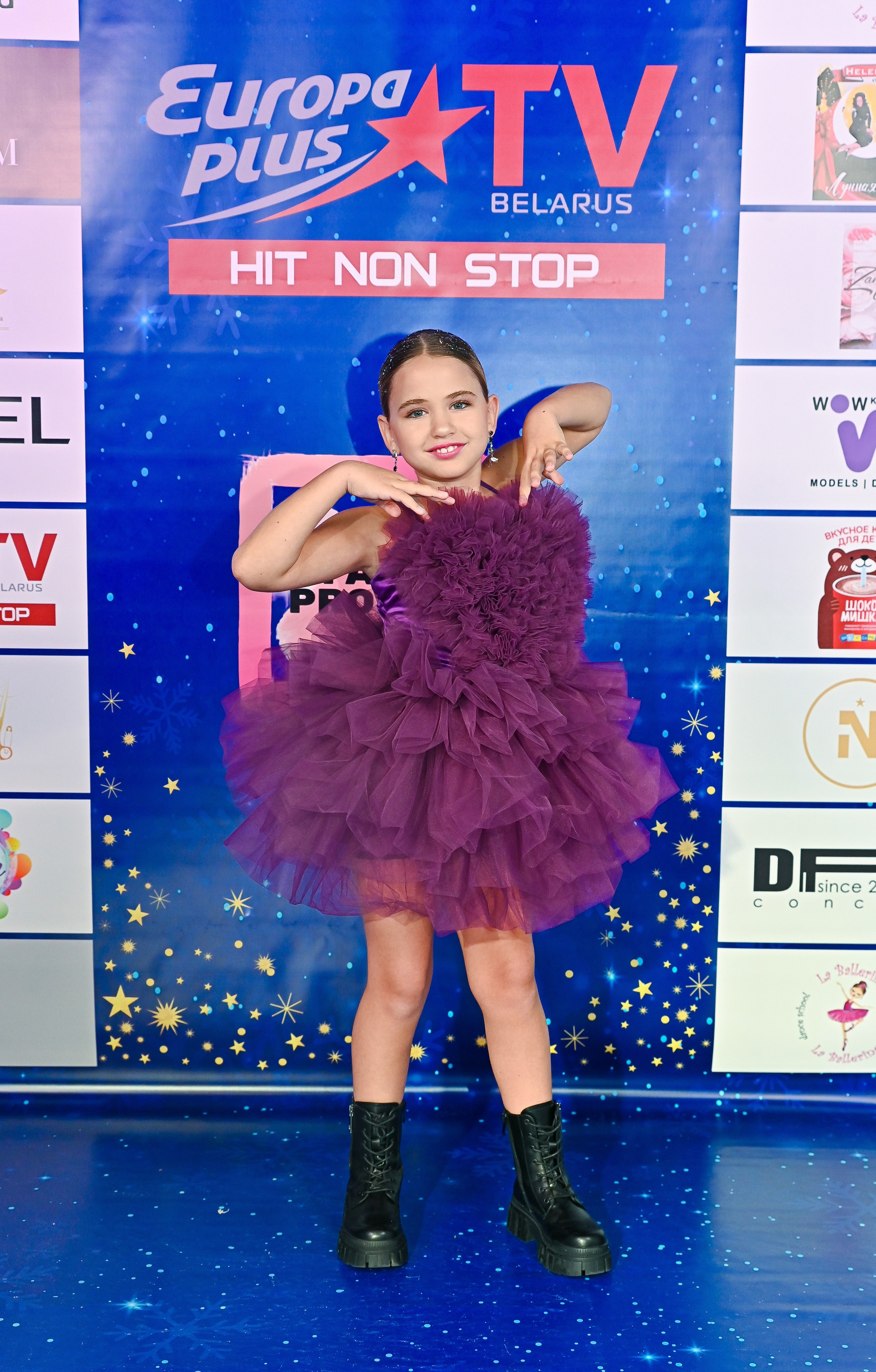 Большая новогодняя тусовка. Фотоуслуги, услуги фотографа, фотографирование важных событий