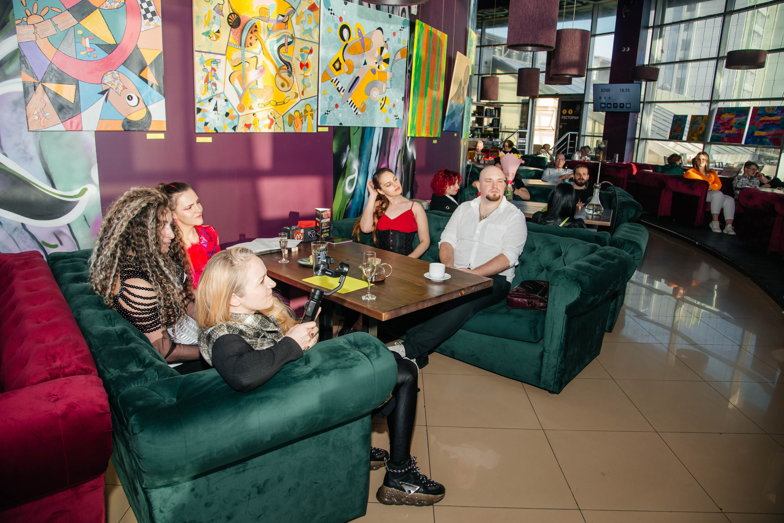 Открытие выставки в Мята Lounge. Свадебный и семейный фотограф в Москве Елена Брюханова